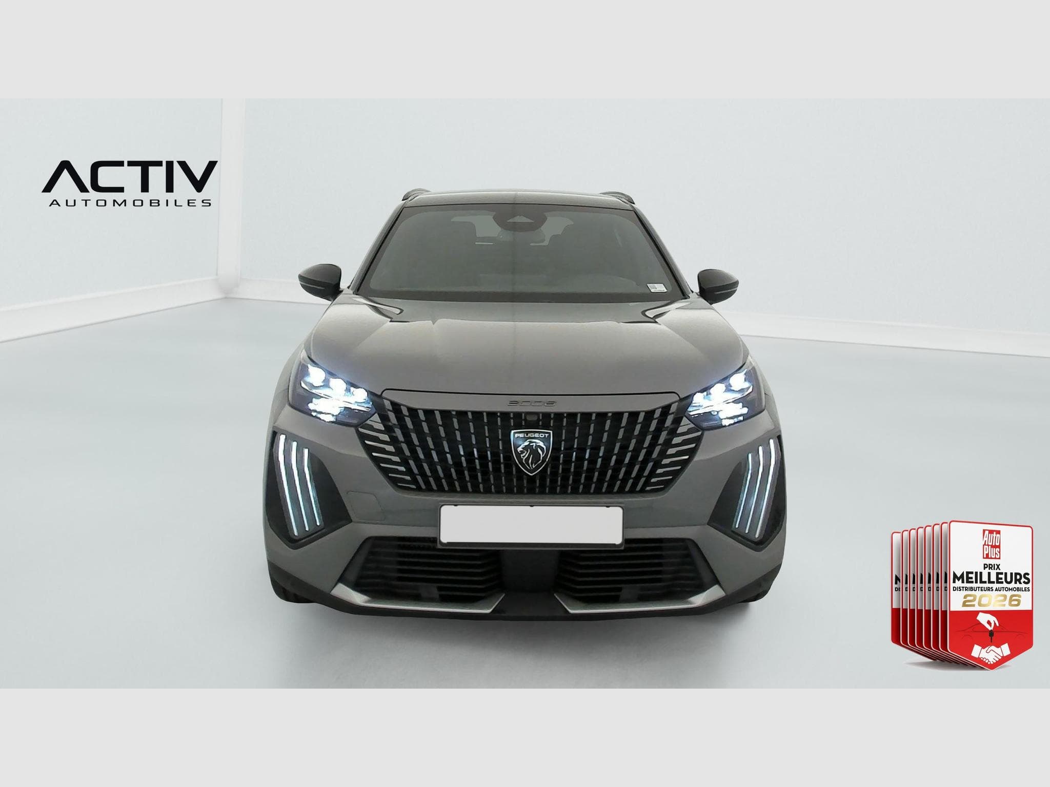 Peugeot 2008 Hybrid 136 e-DCS6 GT (2025) - Photo 2