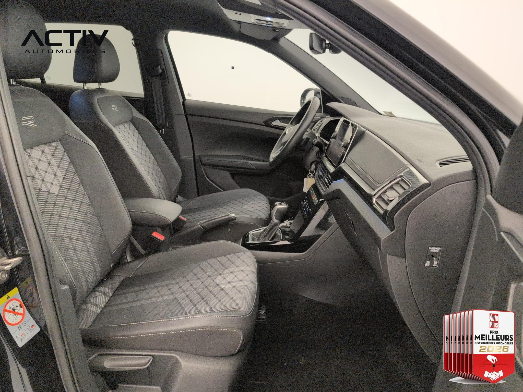 VW T-cross 1.0 TSI 116 Start/Stop DSG7 R-Line (2025) - Photo 9