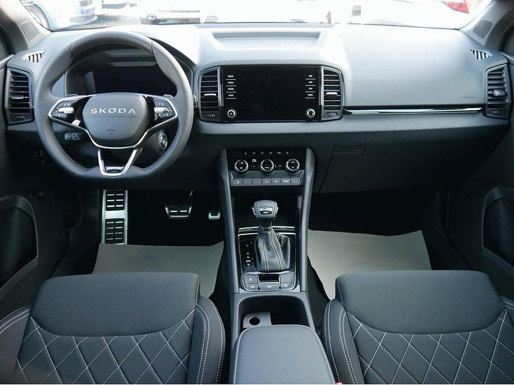 Skoda Karoq (2026) - Photo 11