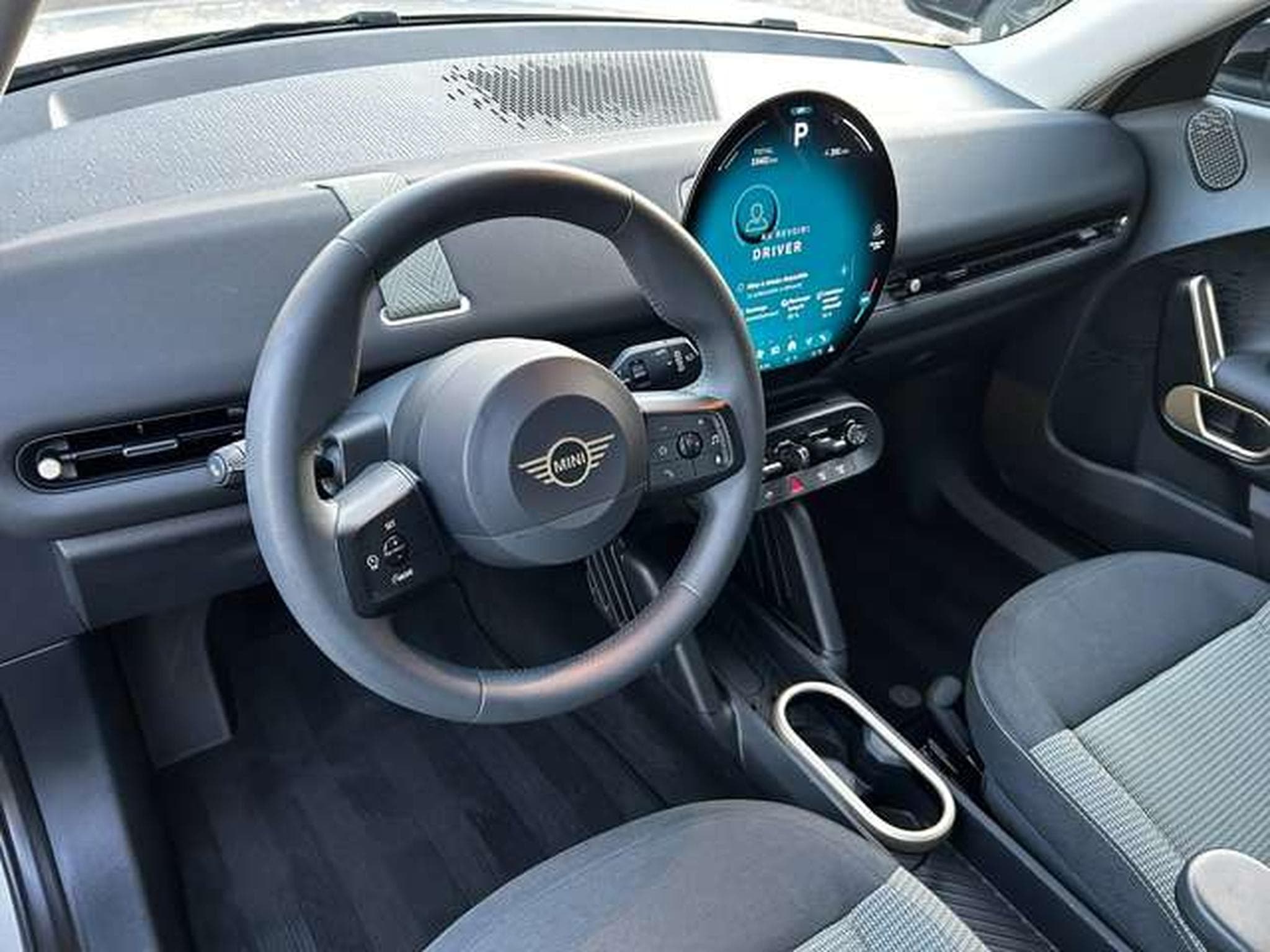 MINI Aceman ÉLECTRIQUE 50 KWH – MODÈLE SE – 218 CV (2025) - Photo 6