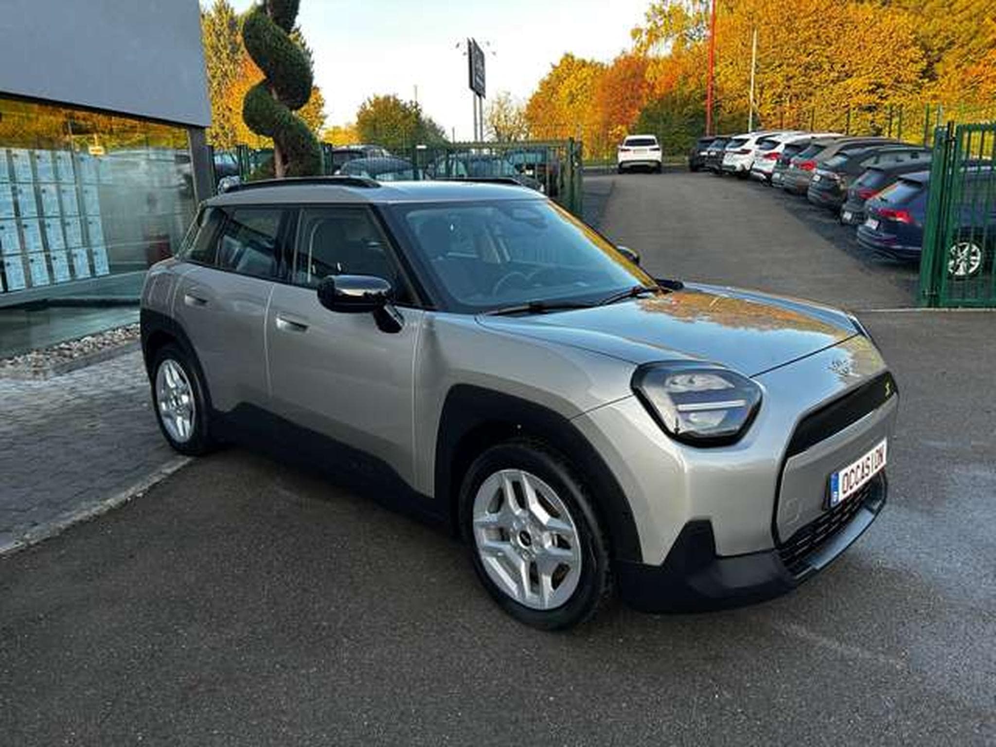MINI Aceman ÉLECTRIQUE 50 KWH – MODÈLE SE – 218 CV (2025) - Photo 3