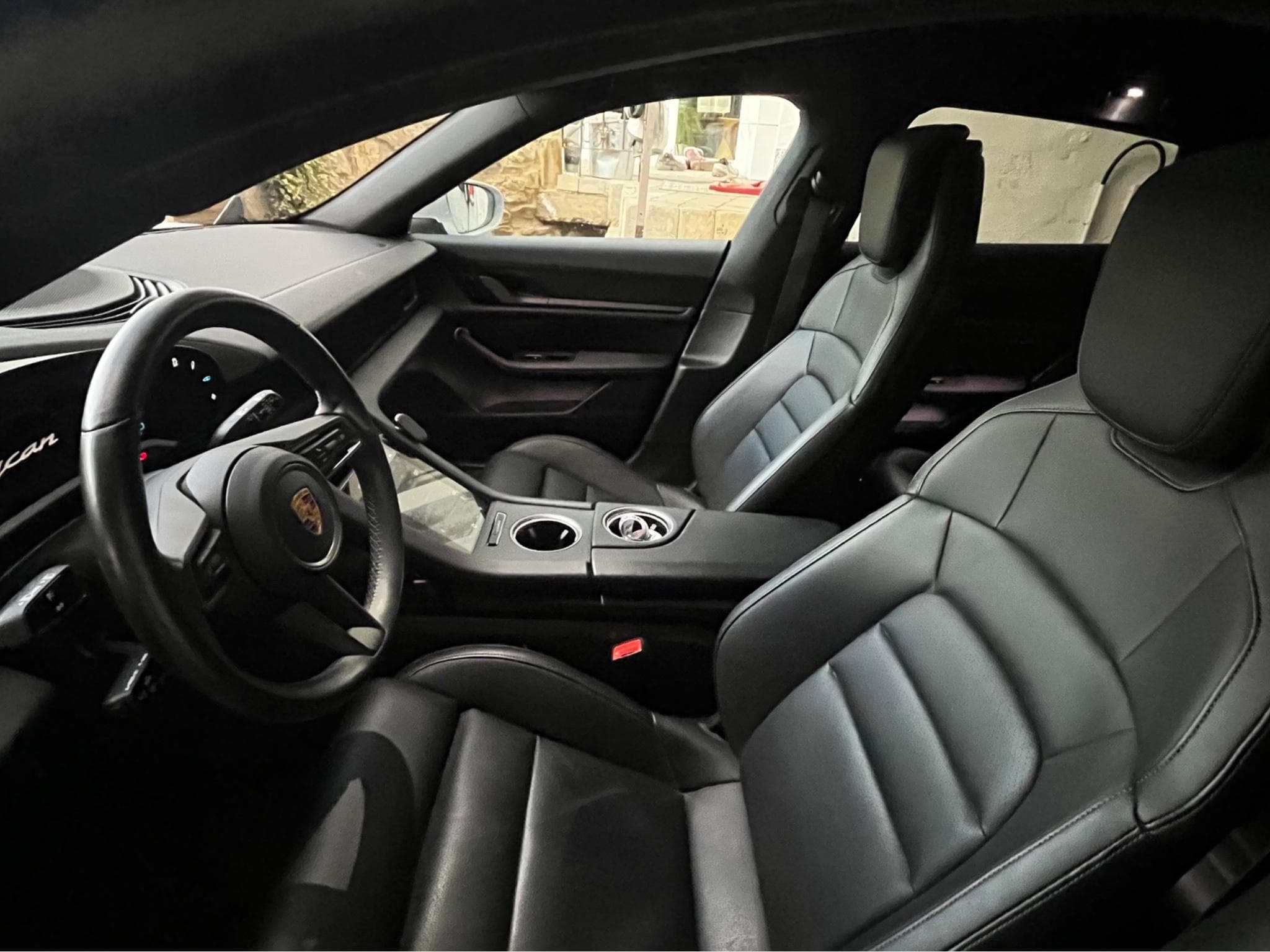 Porsche Taycan 4 Cross Turismo (2021) - Photo 7