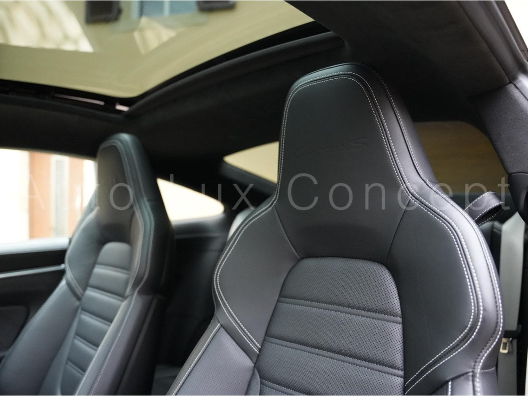 Porsche 911 911 Turbo S Coupé (2022) - Photo 8