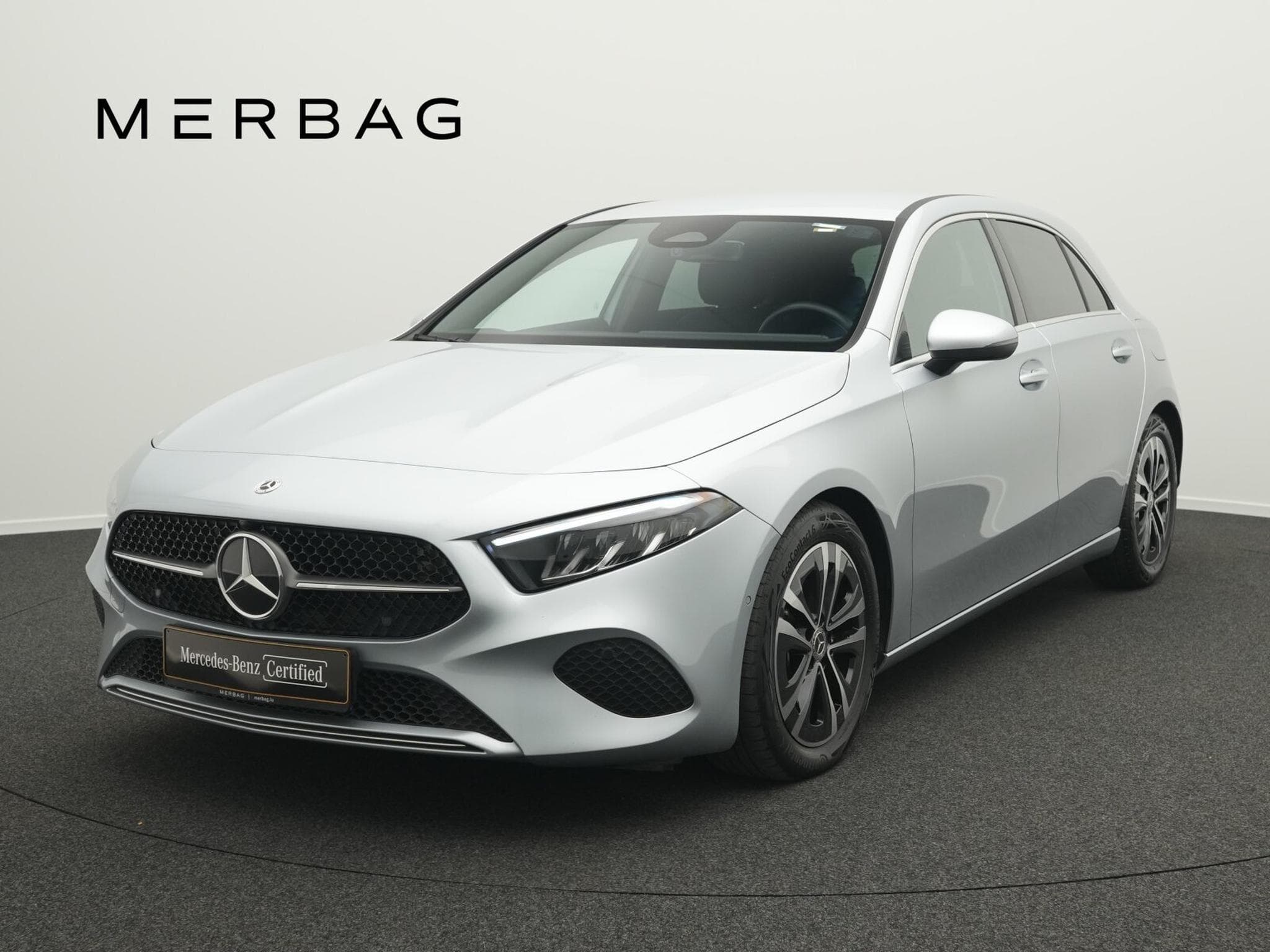 Mercedes A 180 d Progressive LED+Kamera+MBUX+ (2025) - Photo 1