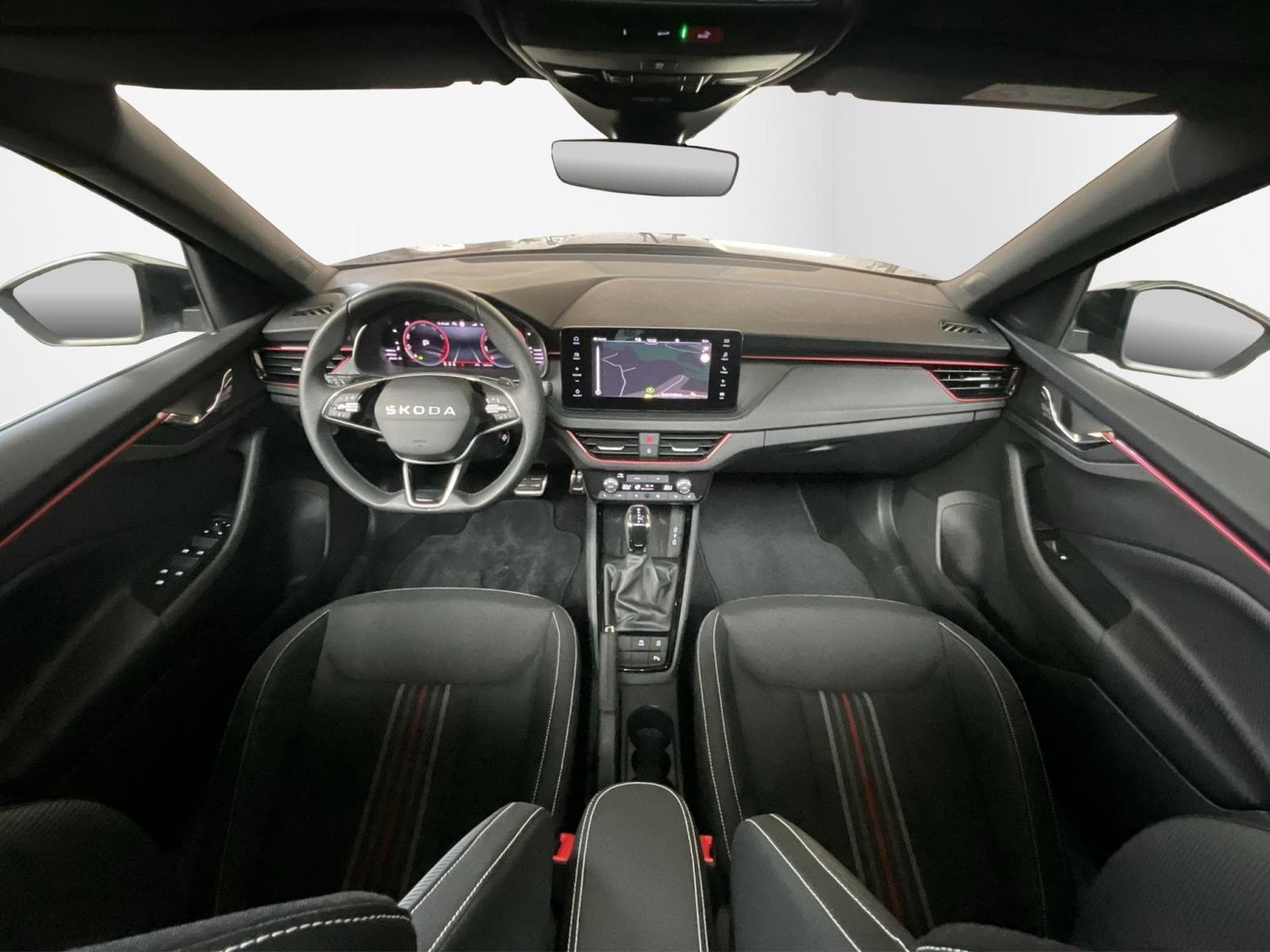 Skoda Kamiq Monte-Carlo+DSG+LED+Navi+DAB+ (2025) - Photo 2