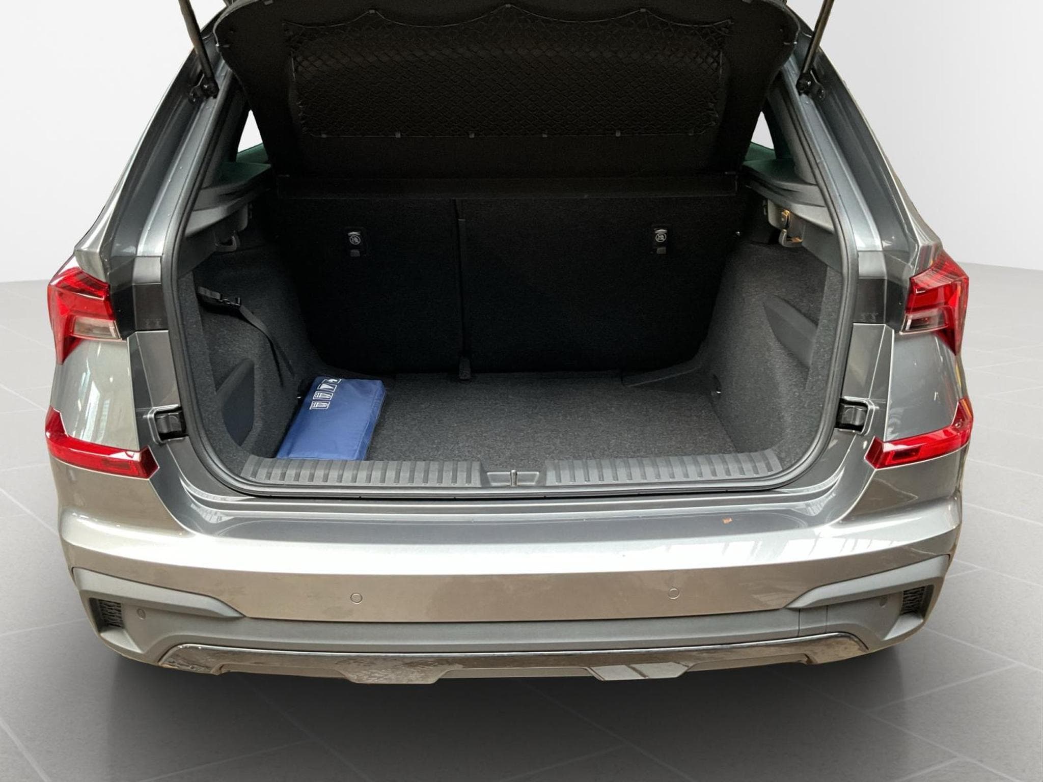 Skoda Kamiq Monte-Carlo+DSG+LED+Navi+DAB+ (2025) - Photo 21
