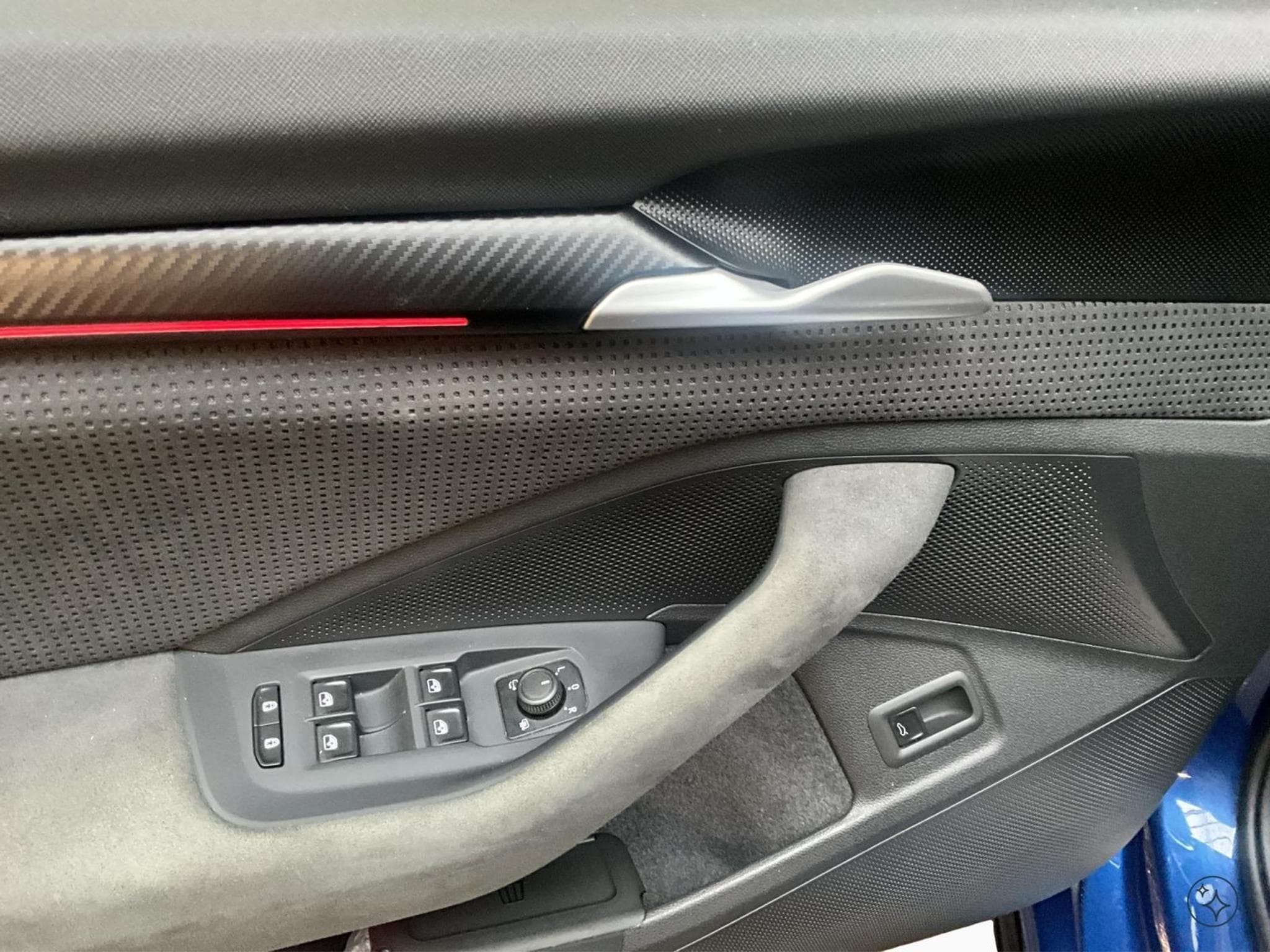 Skoda Superb Sportline+DSG+4x4+LM19+AHK+P.Assisted+Pano+Sound-System-Cant (2026) - Photo 10