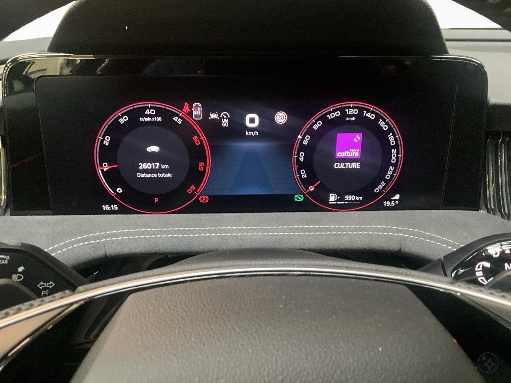 Skoda Superb Sportline+DSG+4x4+LM19+AHK+P.Assisted+Pano+Sound-System-Cant (2026) - Photo 14