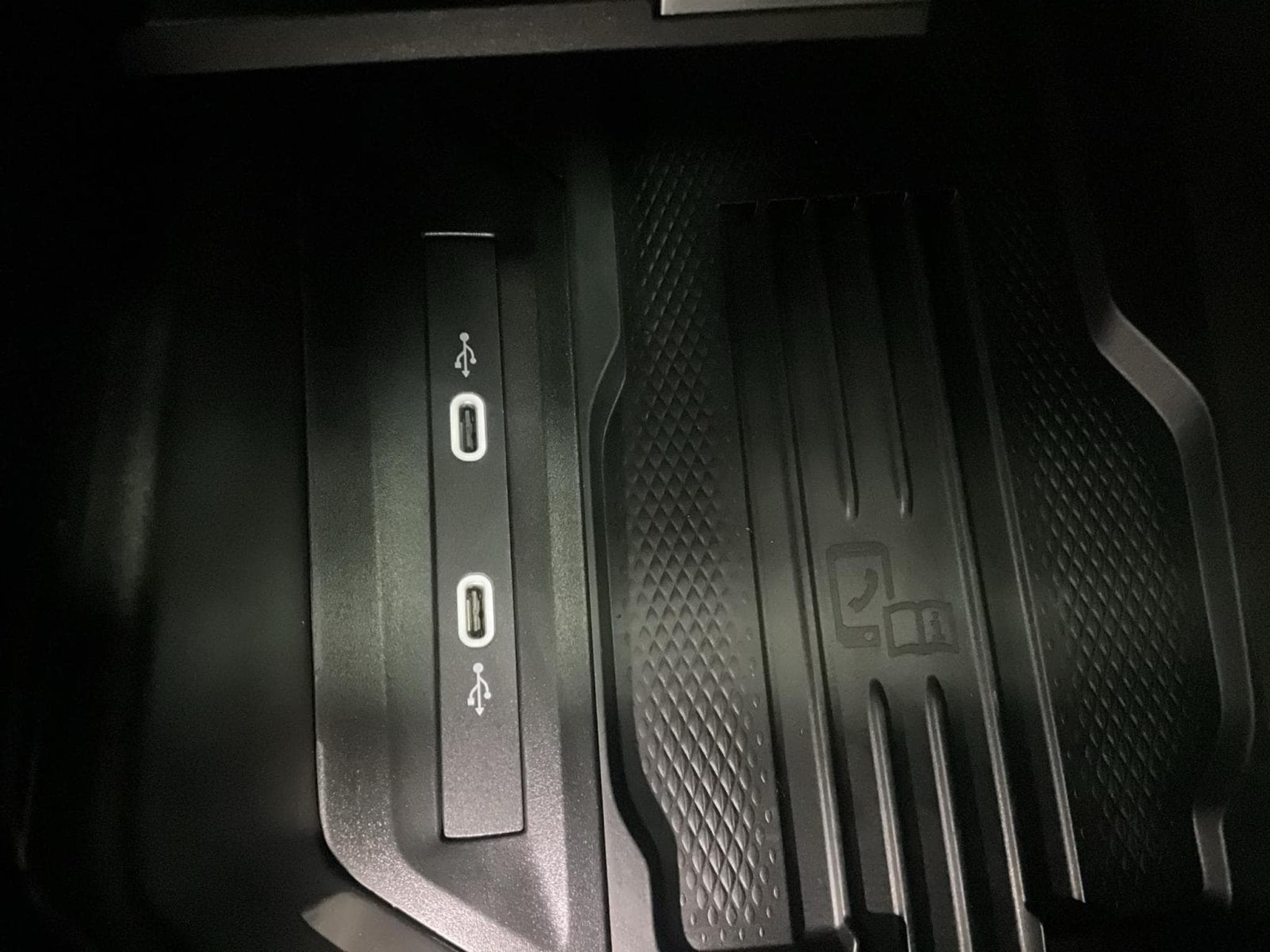 Skoda Superb Sportline+DSG+4x4+LM19+AHK+P.Assisted+Pano+Sound-System-Cant (2026) - Photo 16
