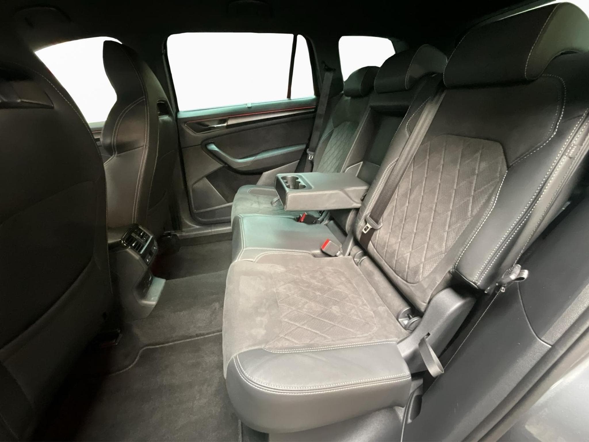Skoda Kodiaq Sportline+DSG+4x4+Navi+LED (2022) - Photo 17