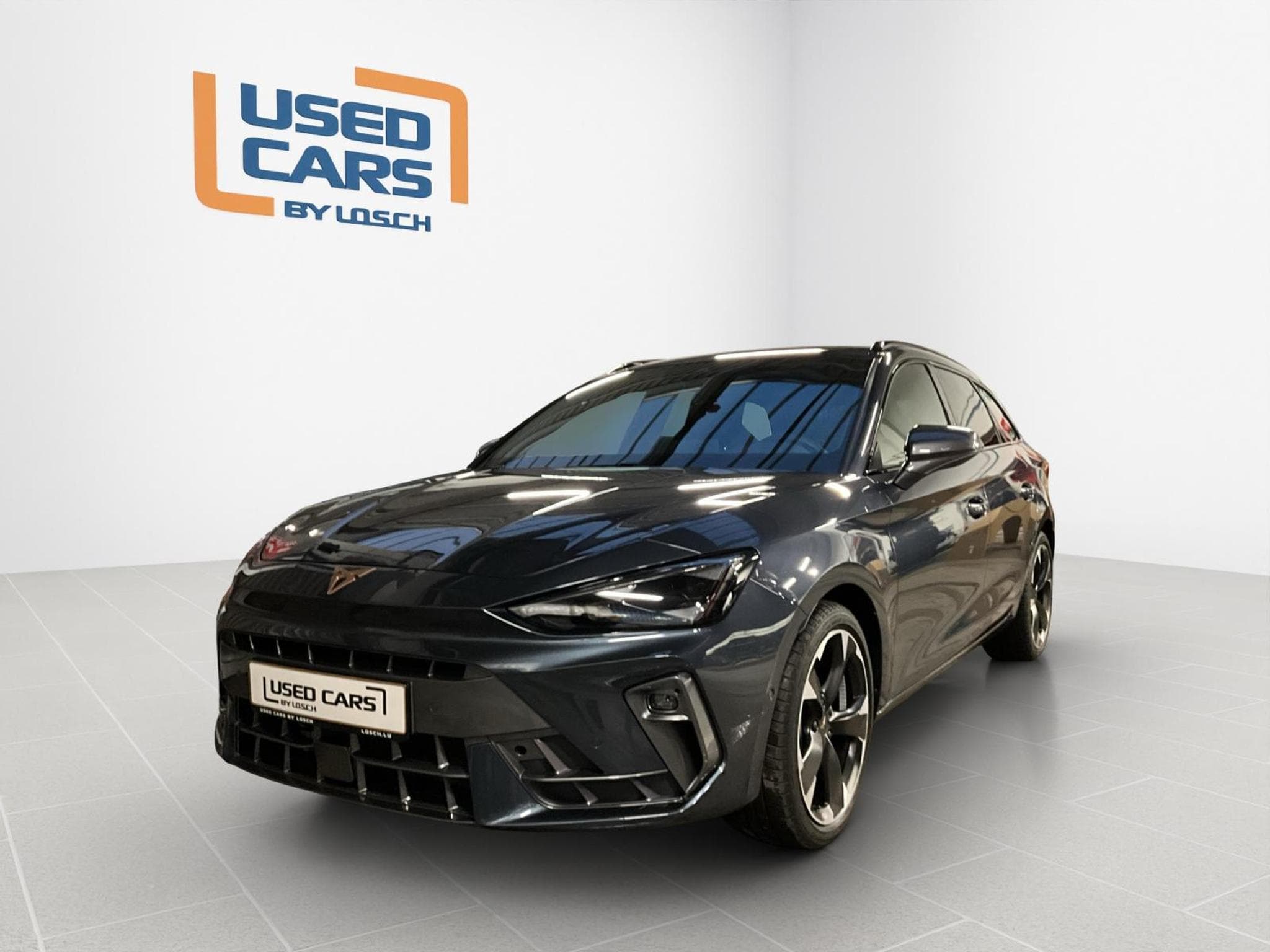 Cupra Leon ST+DSG+Pure-Perf.+Dinamica+Int.-Drive+AHK+Sennheiser (2025) - Photo 1