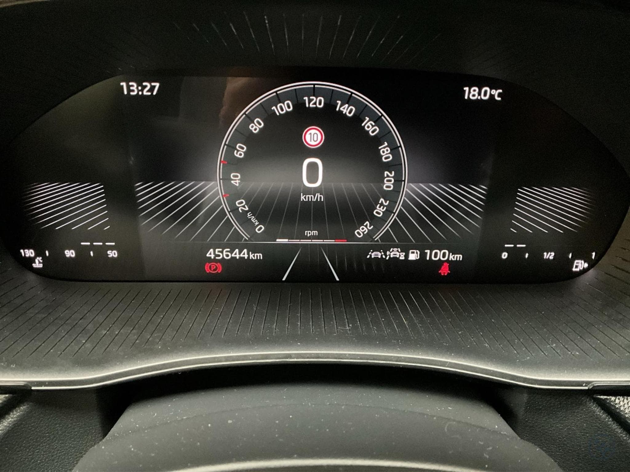 Skoda Fabia Essence+BVM+LED+DAB (2024) - Photo 13