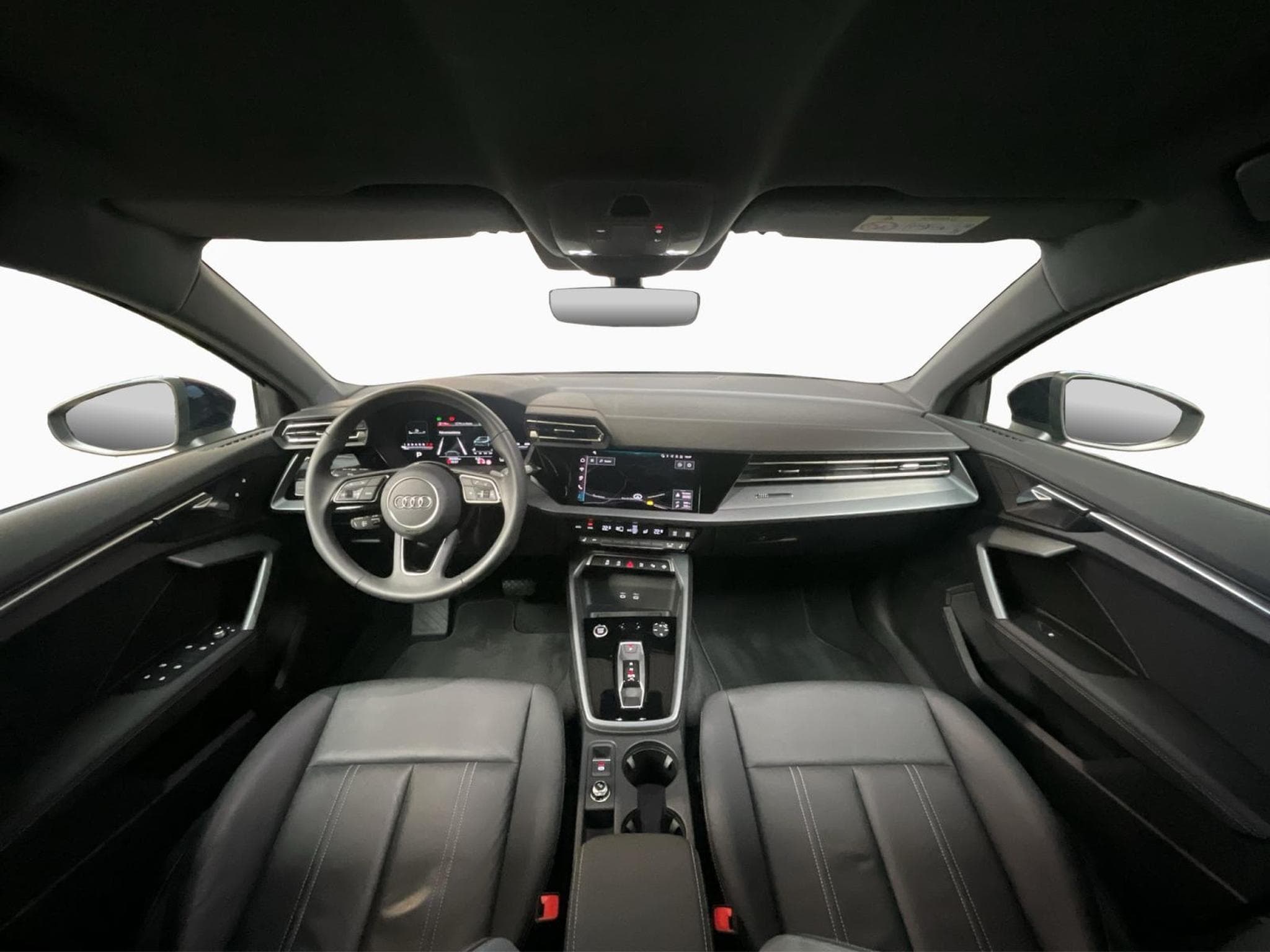 Audi A3 SB+S-Line+TFSI+S-Tronic+P.Business-Plus+Navi (2025) - Photo 2