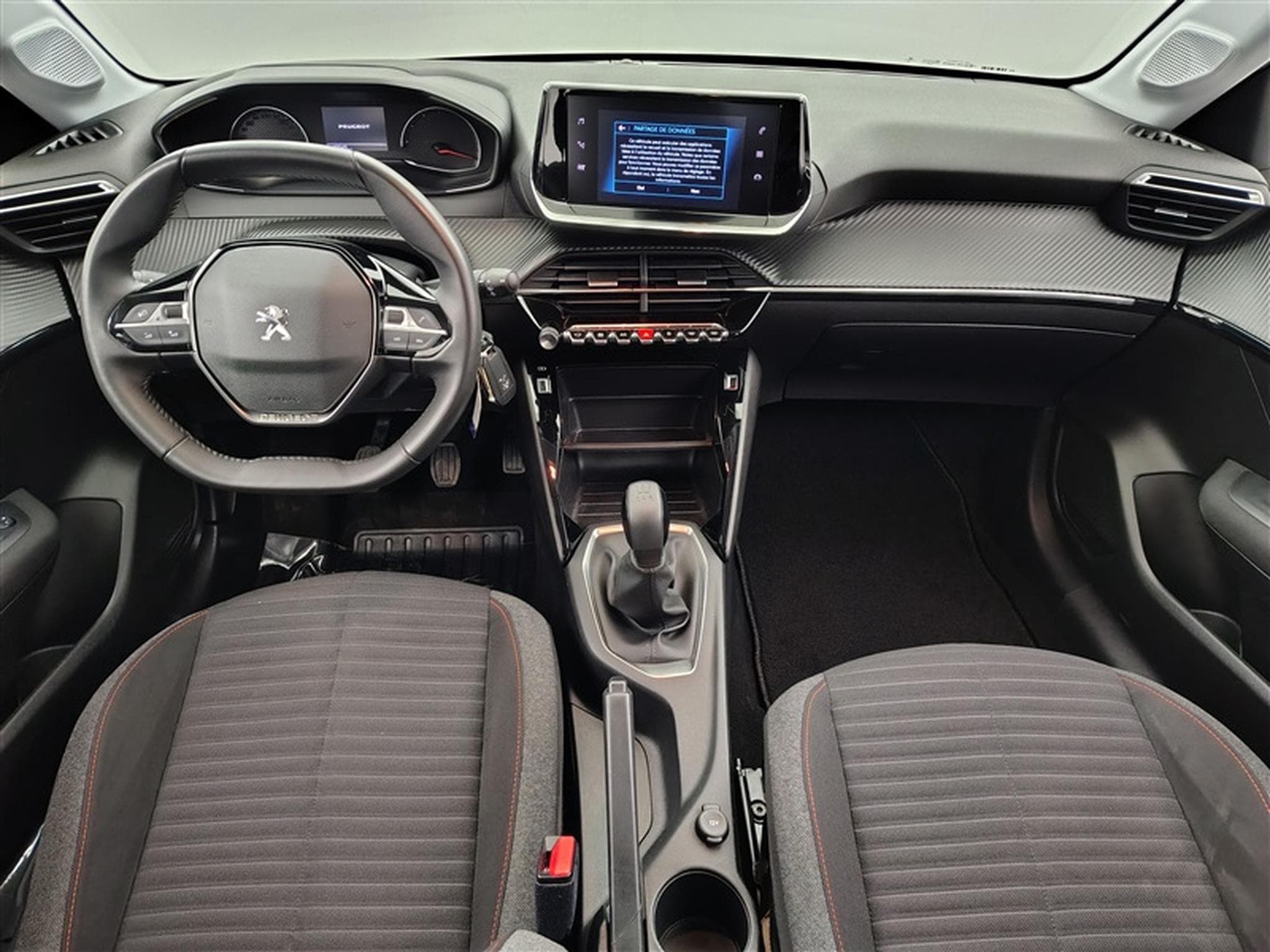 Peugeot 208 1.2i PureTech Active Pack (2022) - Photo 7