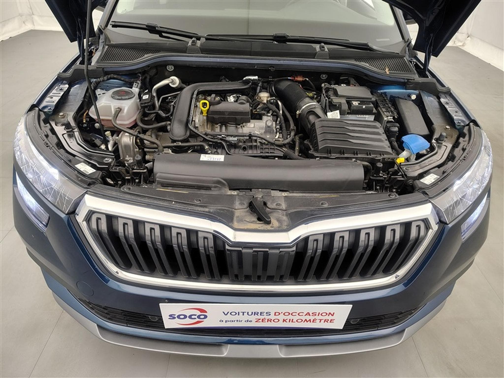Skoda Kamiq 1.0 TSI Ambition APP / FULL LED / CAMERA / JA 16" (2021) - Photo 19