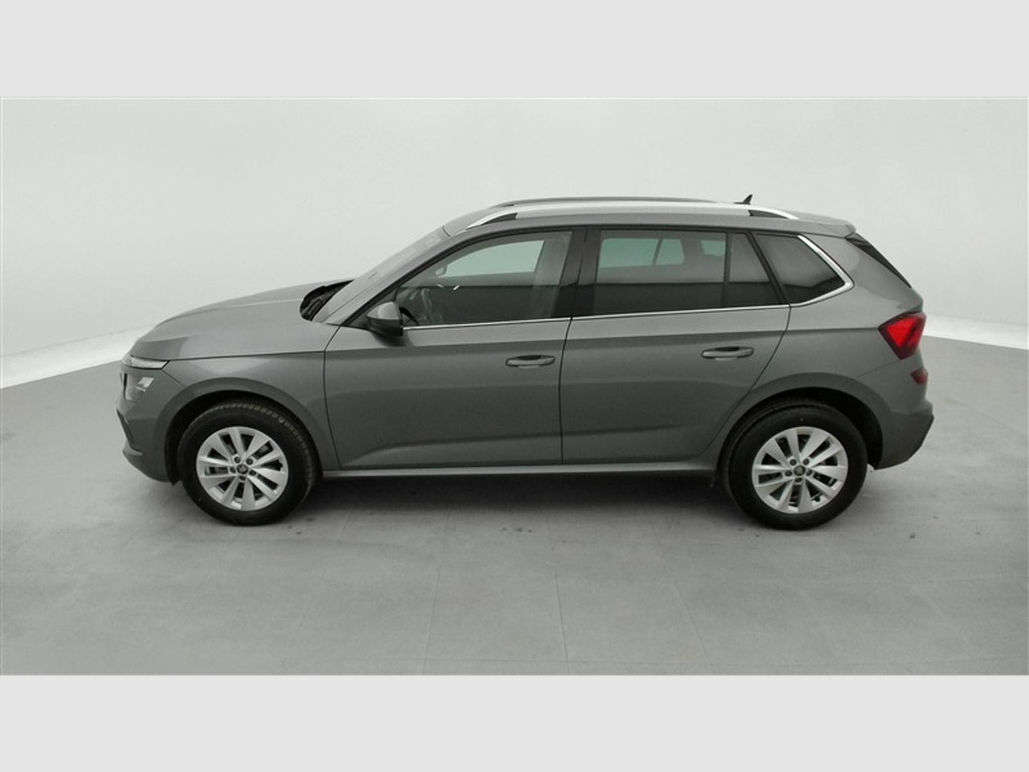 Skoda Kamiq 1.0 TSI 115Cv Selection CARPLAY / CAMERA / ALU / PDC (2025) - Photo 3