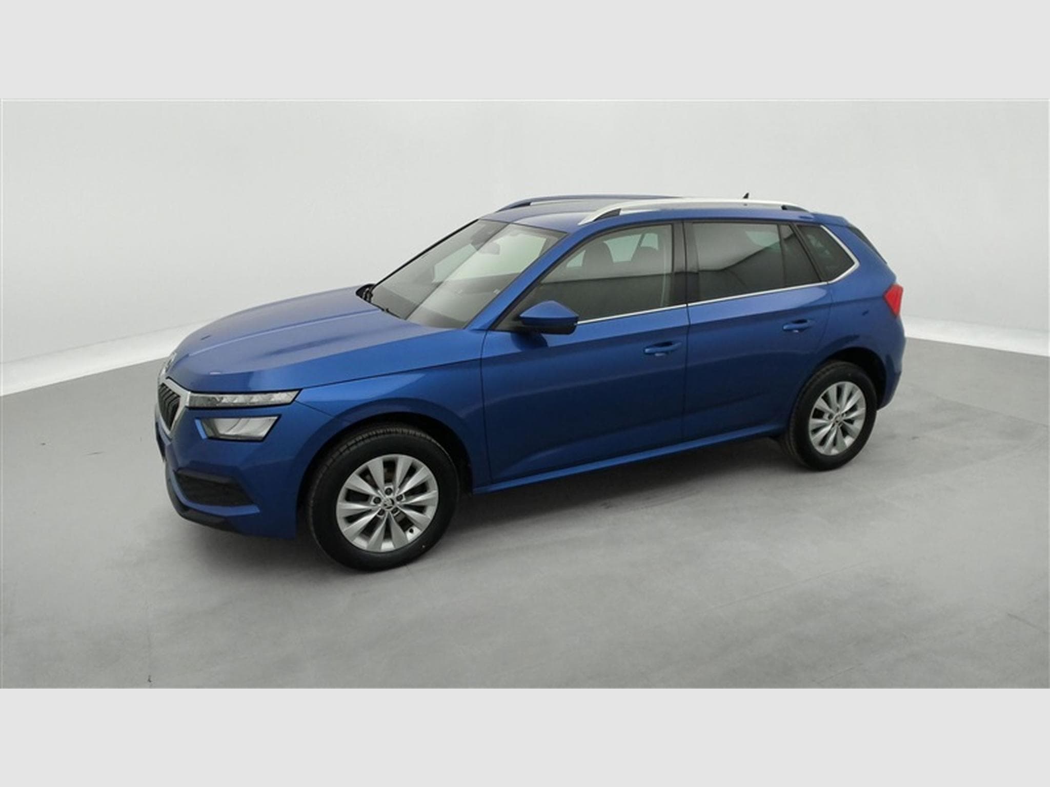 Skoda Kamiq 1.0 TSI Ambition CARPLAY / FULL LED / CAMERA / JA 16" (2022) - Photo 19