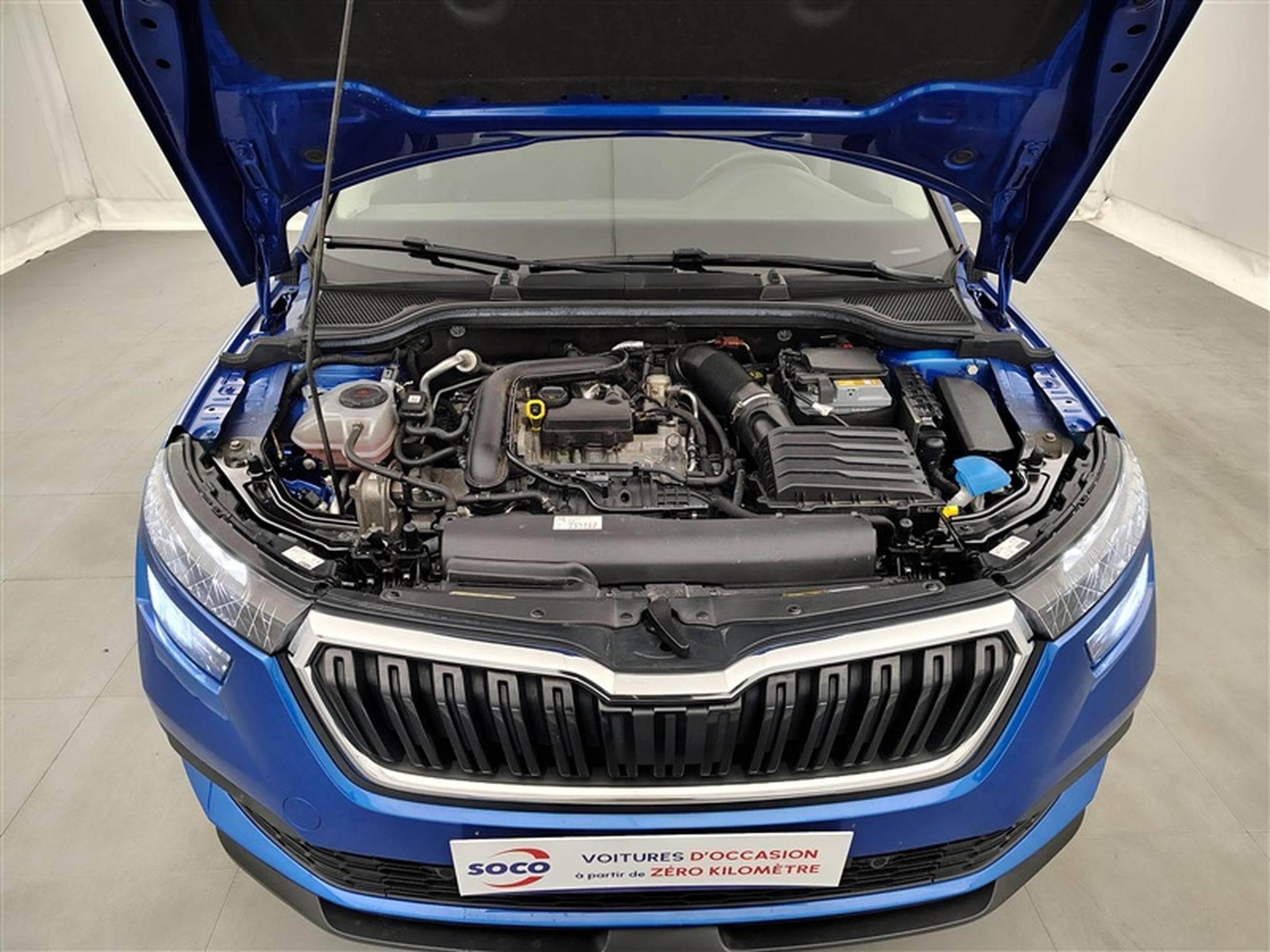 Skoda Kamiq 1.0 TSI Ambition CARPLAY / FULL LED / CAMERA / JA 16" (2022) - Photo 17