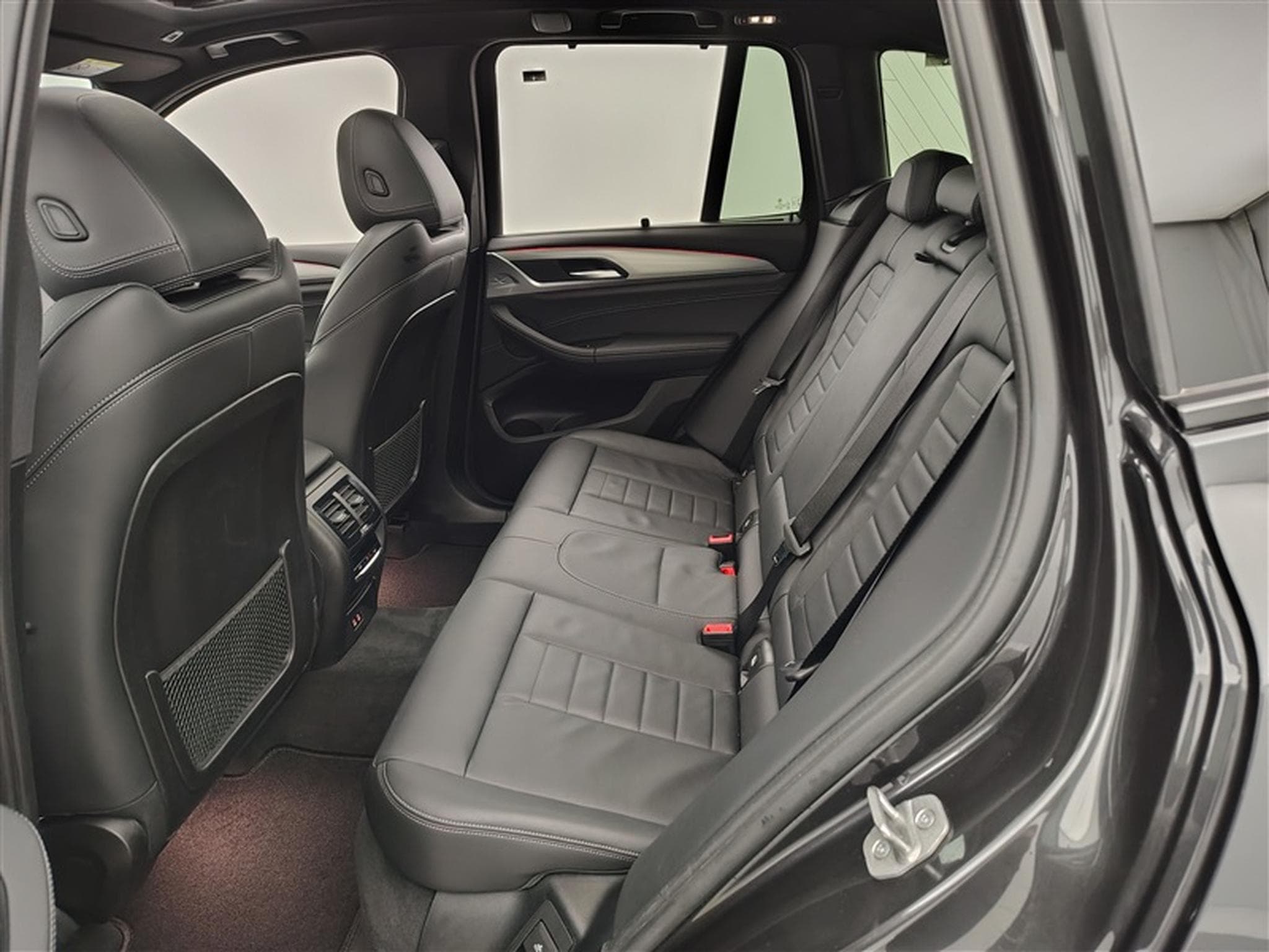 BMW X3 xDrive 30e Pack M  Cuir / Navi / Led / Pano (2022) - Photo 13