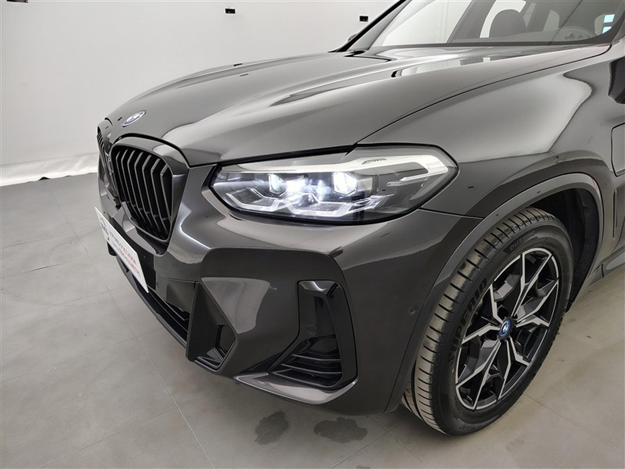 BMW X3 xDrive 30e Pack M  Cuir / Navi / Led / Pano (2022) - Photo 15