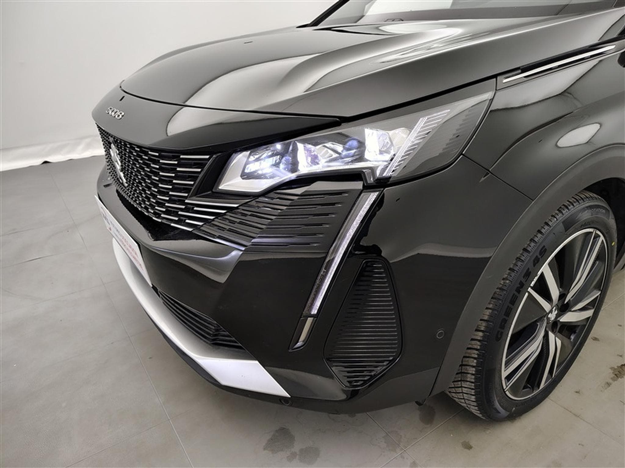 Peugeot 5008 1.2 PureTech 130cv EAT8 GT 7pl. NAVI / FULL LED / CAMERA (2023) - Photo 15