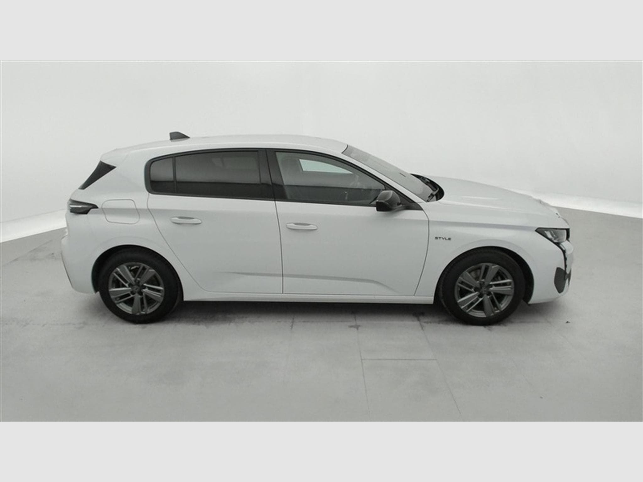 Peugeot 308 1.2 PureTech Style *CARPLAY/FULL LED/PDC/JA16* (2023) - Foto 23