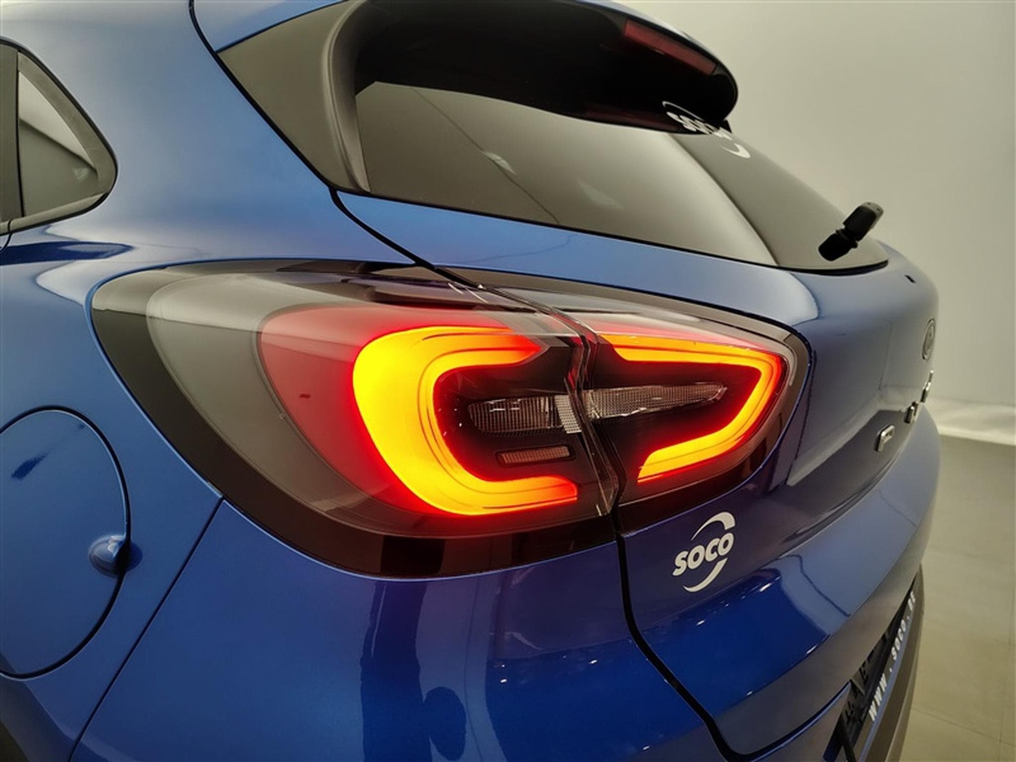 Ford Puma 1.0 EcoBoost mHEV Titanium X Navi / Led / PDC (2022) - Photo 16