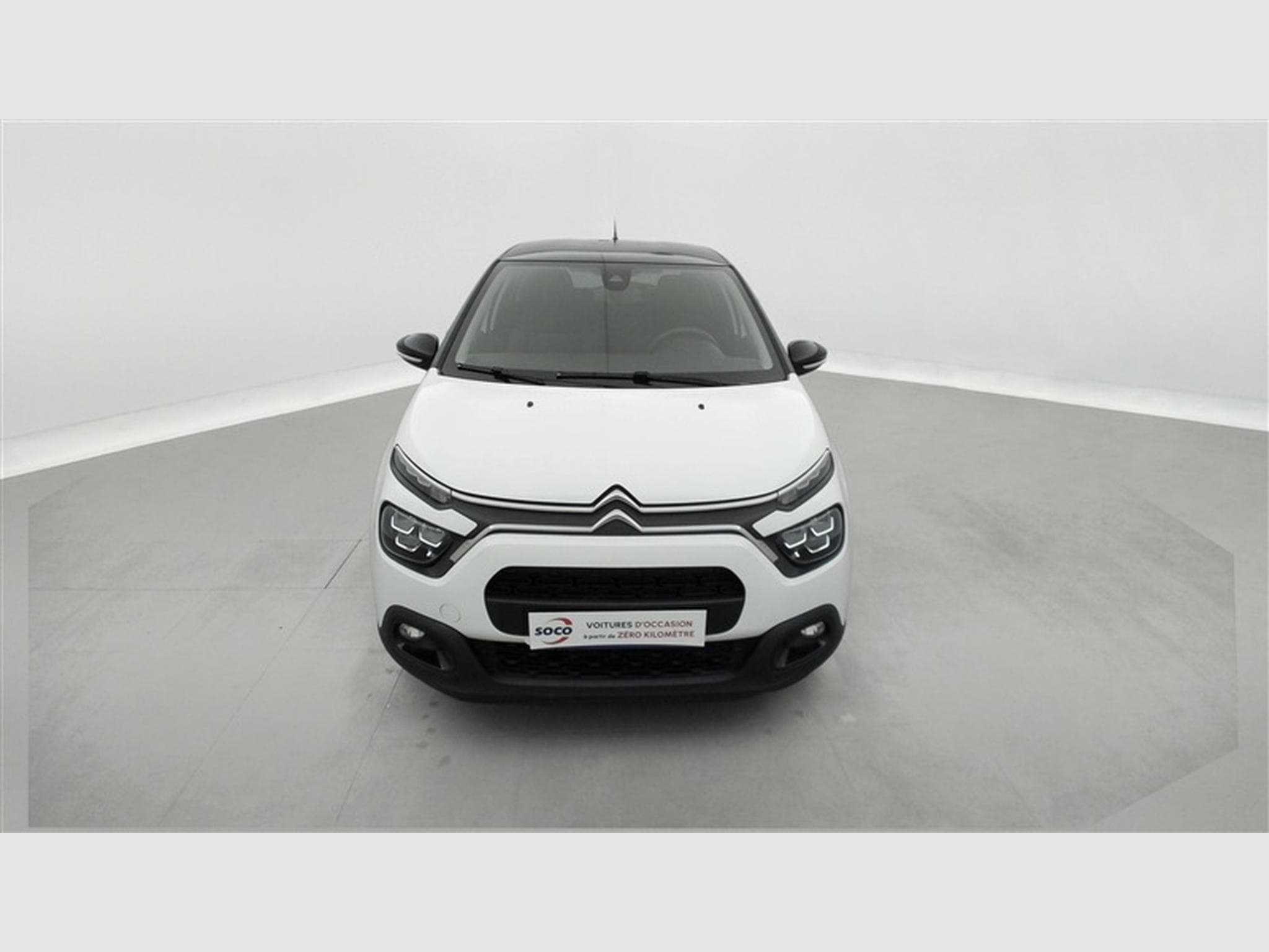Citroen C3 1.2i PureTech Shine CARPLAY / FULL LED / JA 16" (2023) - Photo 4