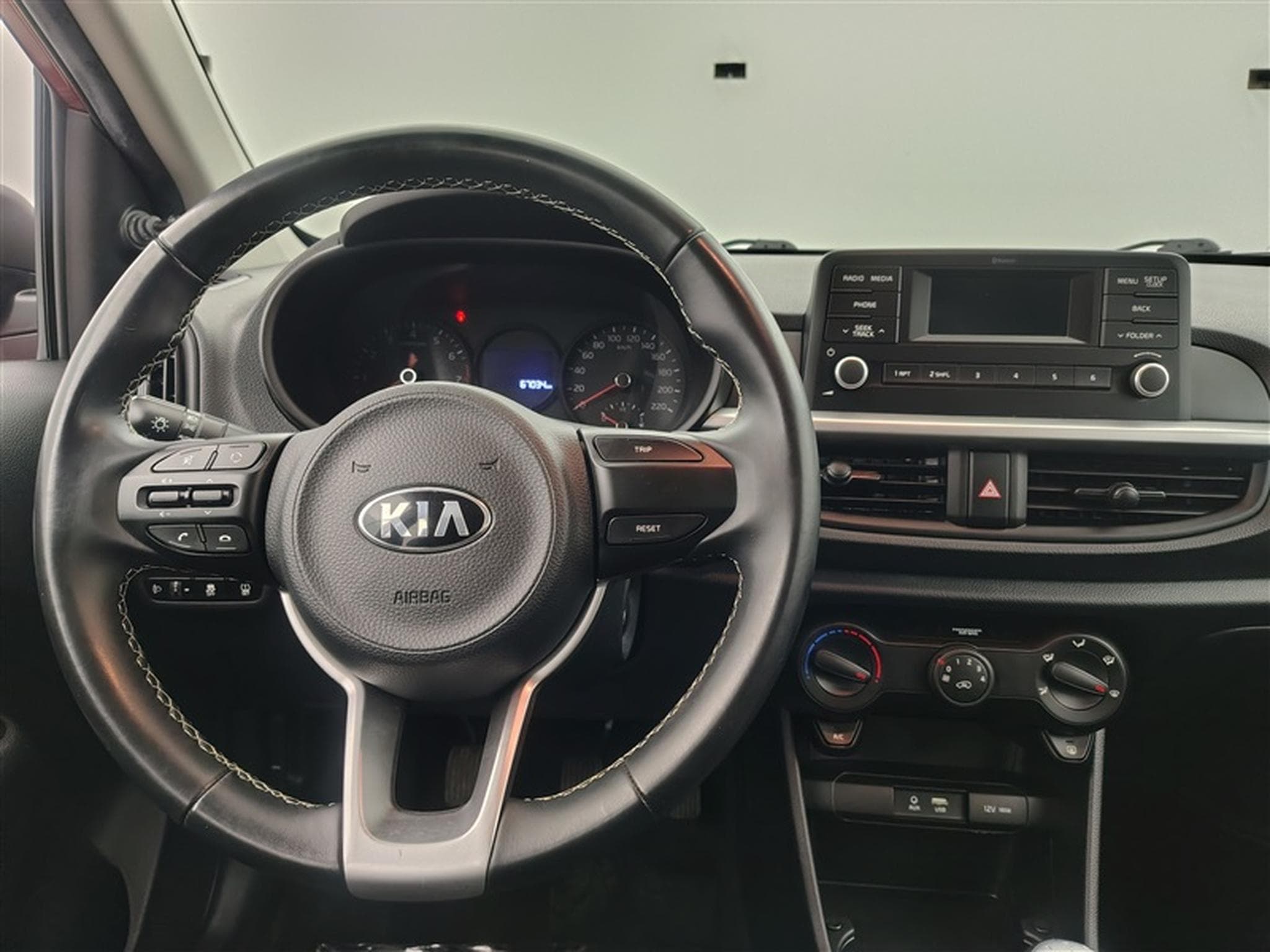 Kia Picanto 1.0i Easy CLIM / TEL (2020) - Photo 9