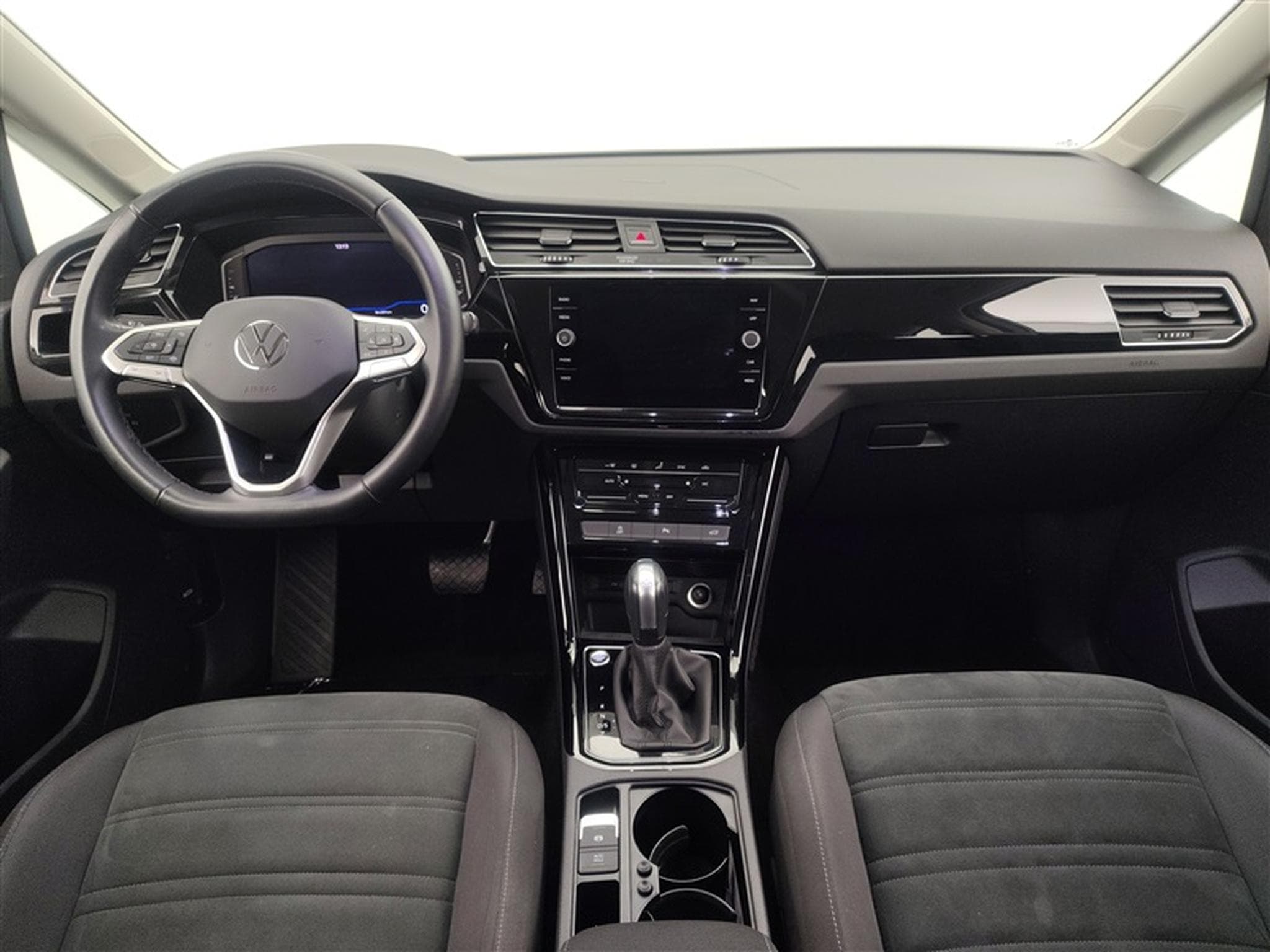 VW Touran 1.5 TSI Highline DSG *NAVI/CARPLAY/PDC AV ARR/JA16* (2022) - Photo 8