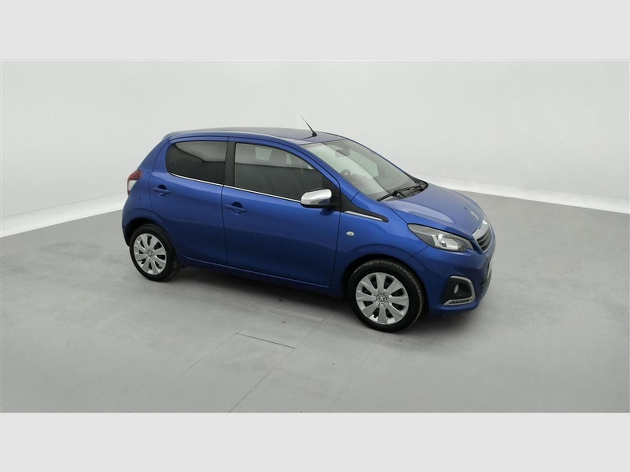 Peugeot 108 1.0 VTi Style S&S (EU6.2) (2021) - Photo 20