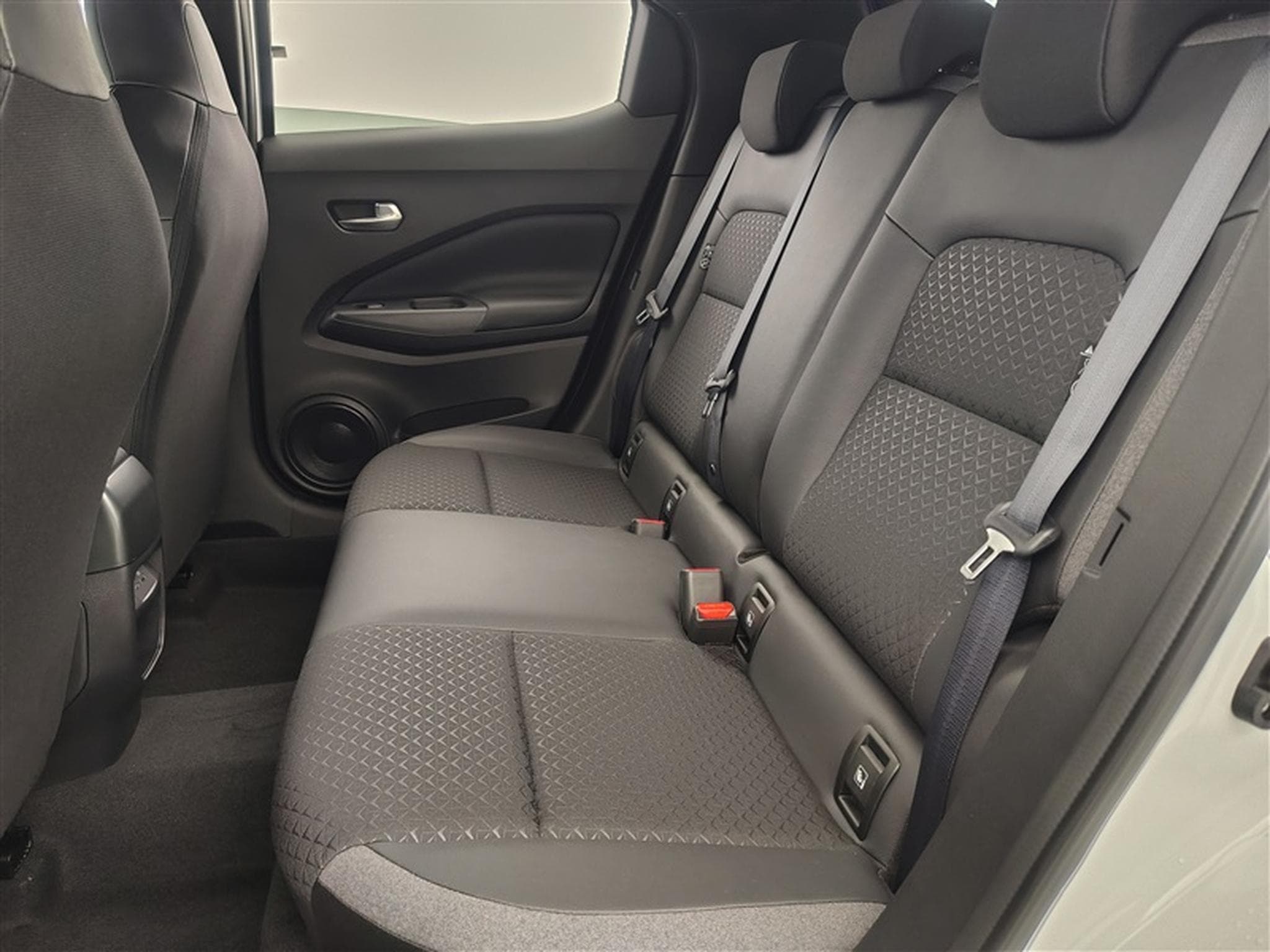 Nissan Juke 1.0 DIG-T 115cv DCT N-Connecta CARPLAY / FULL LED / CAMERA (2026) - Photo 13