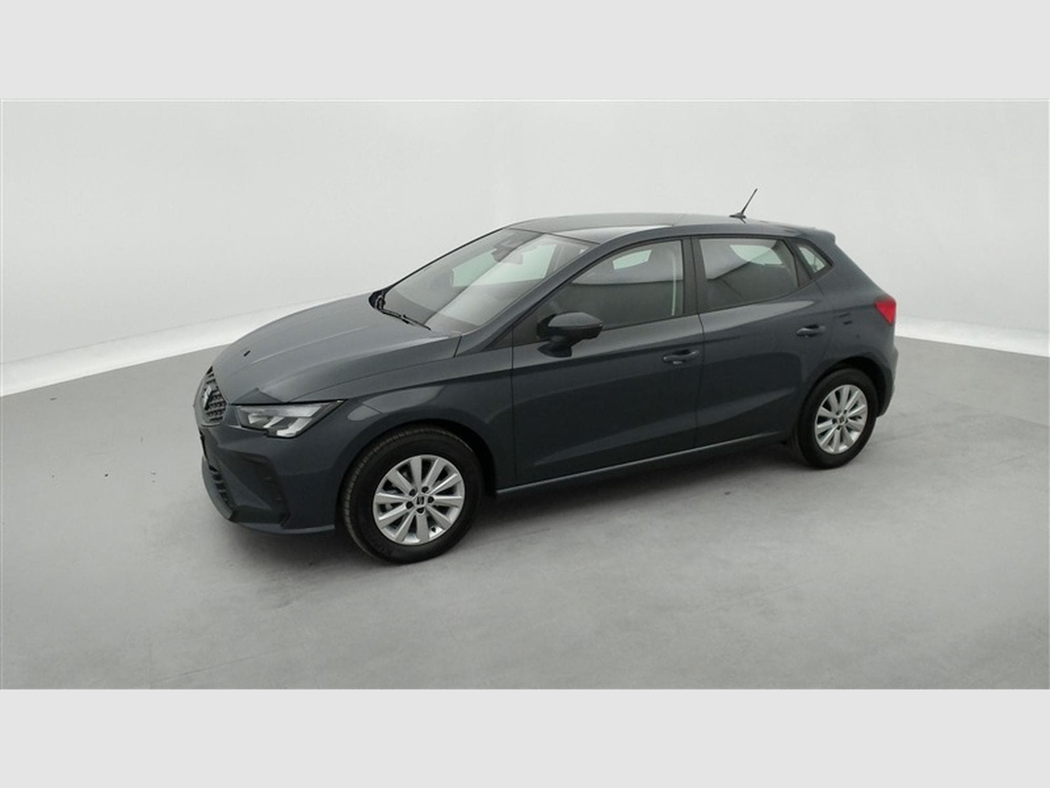 Seat Ibiza 1.0i MPI REFERENCE 80cv LED / PDC / ALU (2026) - Foto 20