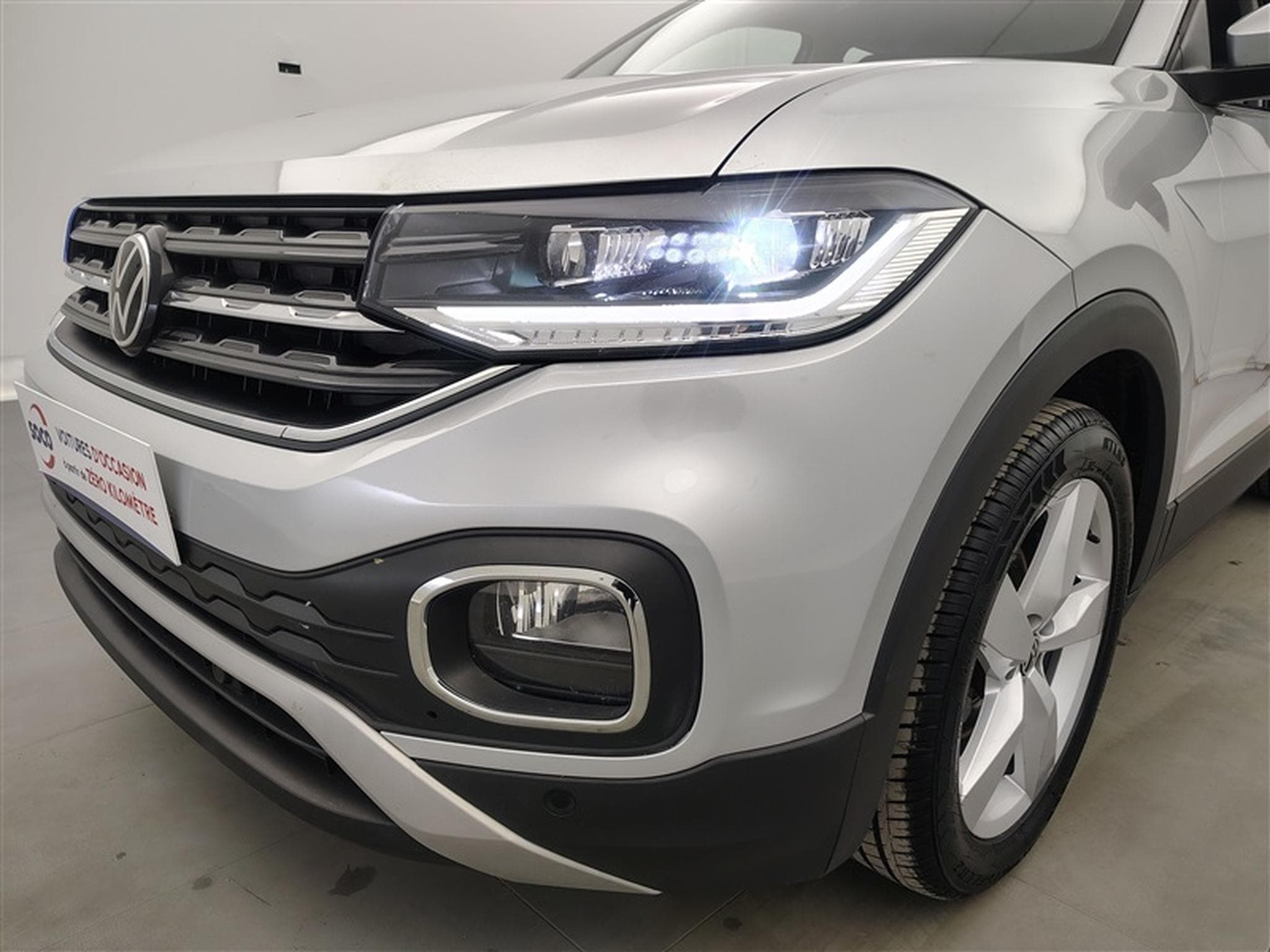 VW T-Cross 1.0 TSI 110cv DSG Style CARPLAY / FULL LED / PDC AV+AR (2022) - Photo 15