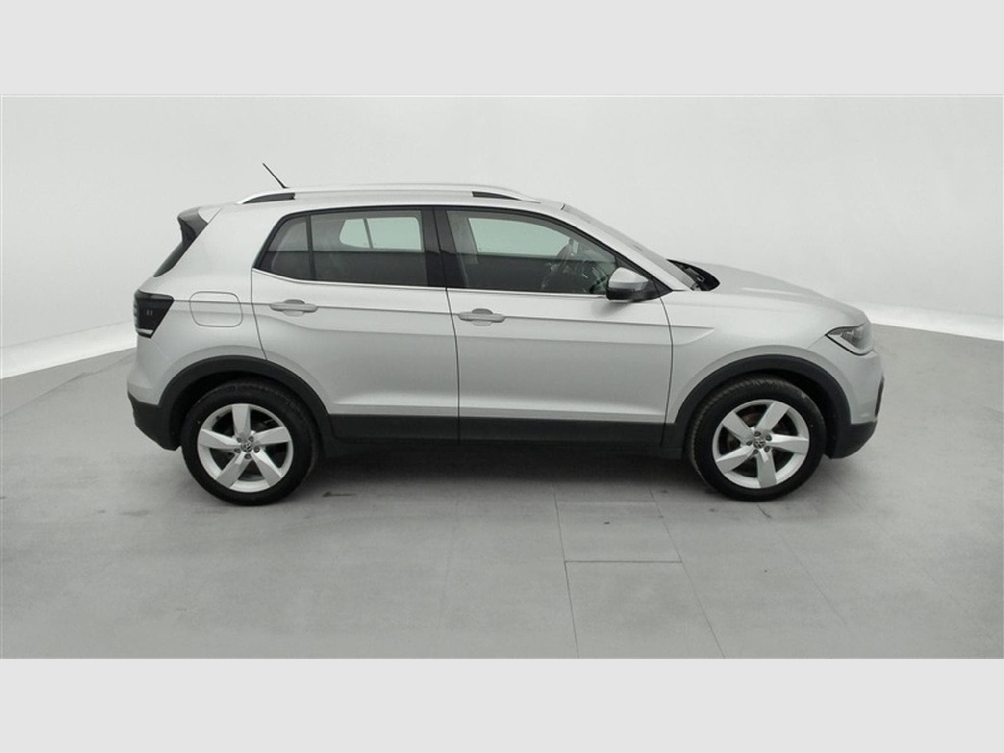 VW T-Cross 1.0 TSI 110cv DSG Style CARPLAY / FULL LED / PDC AV+AR (2022) - Photo 24