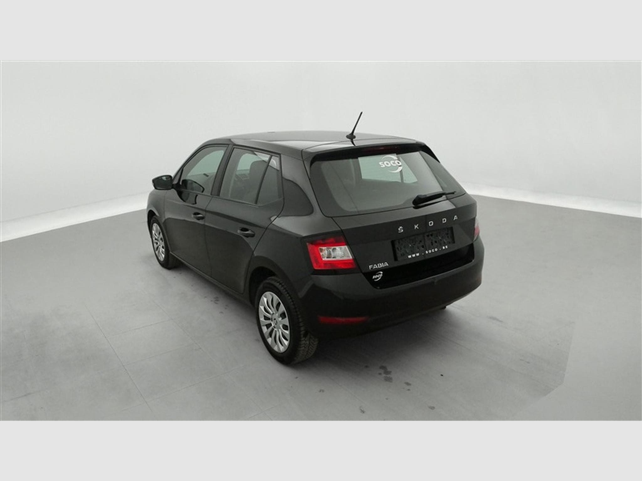 Skoda Fabia 1.0i Ambition NAVI / KEYLESS / PDC AR (2020) - Photo 2