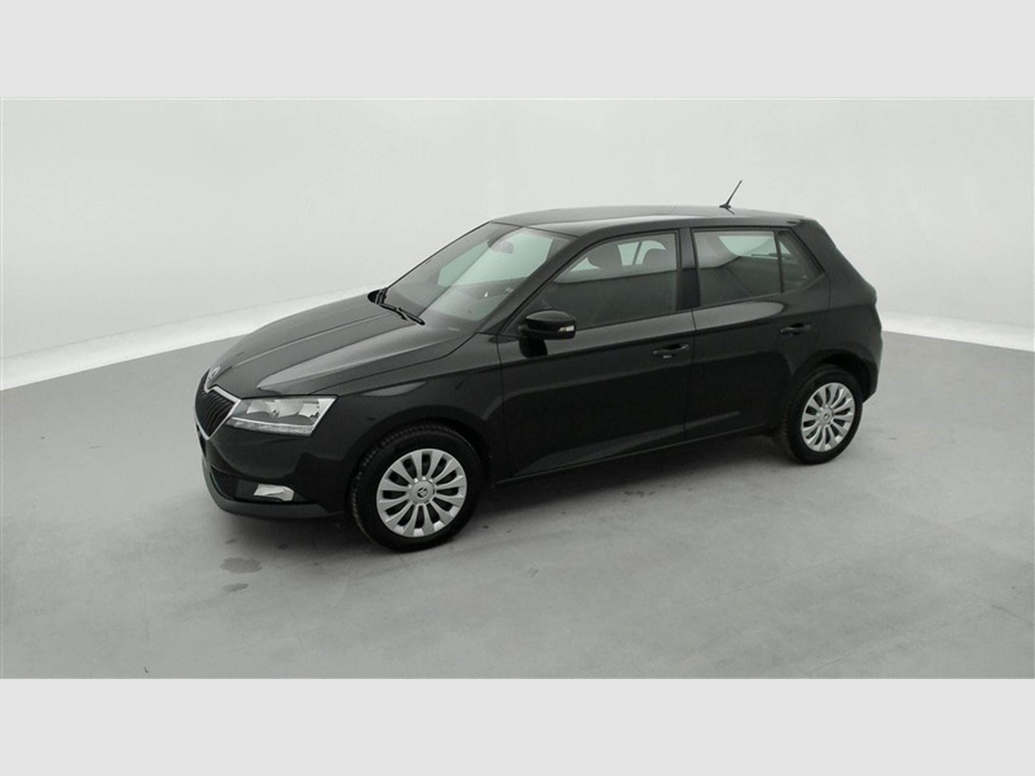 Skoda Fabia 1.0i Ambition NAVI / KEYLESS / PDC AR (2020) - Photo 20
