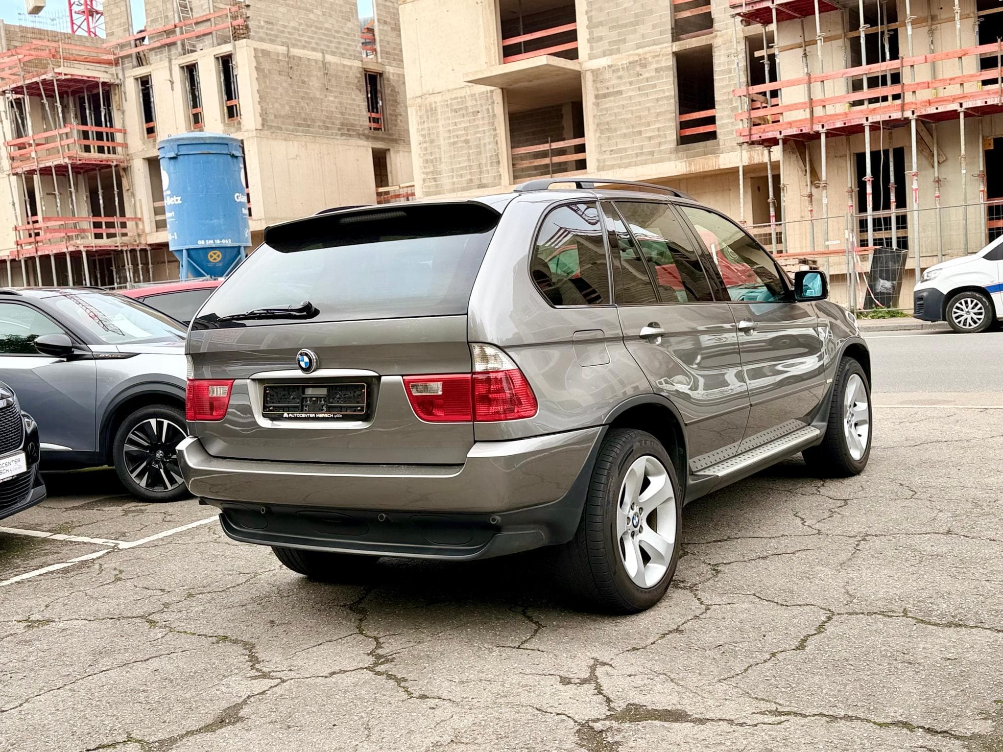 BMW X5 3.0d xDrive 218 Aut. (2004) - Photo 6