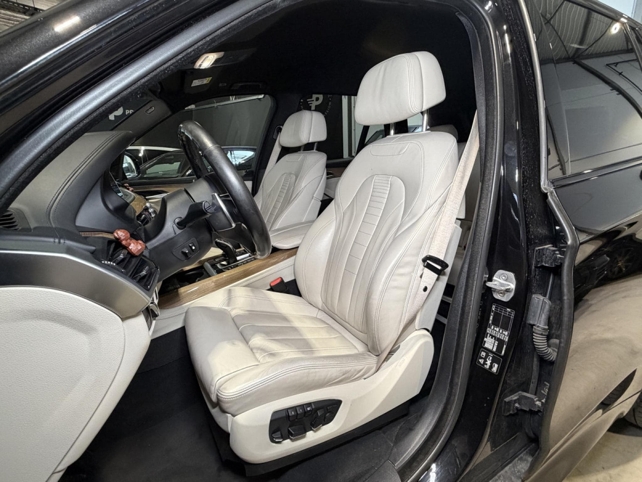 BMW X5M 50 X5  M50d Msport/20/360/ACC/HUD/360°/ (2018) - Foto 7