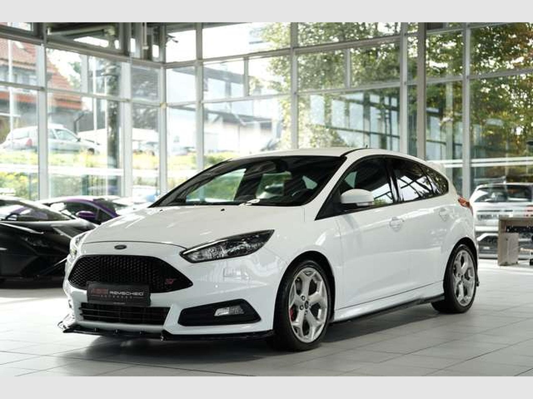 Ford Focus ST *RS-Design *Navi *Kamera *KeyFree (2015) - Foto 3