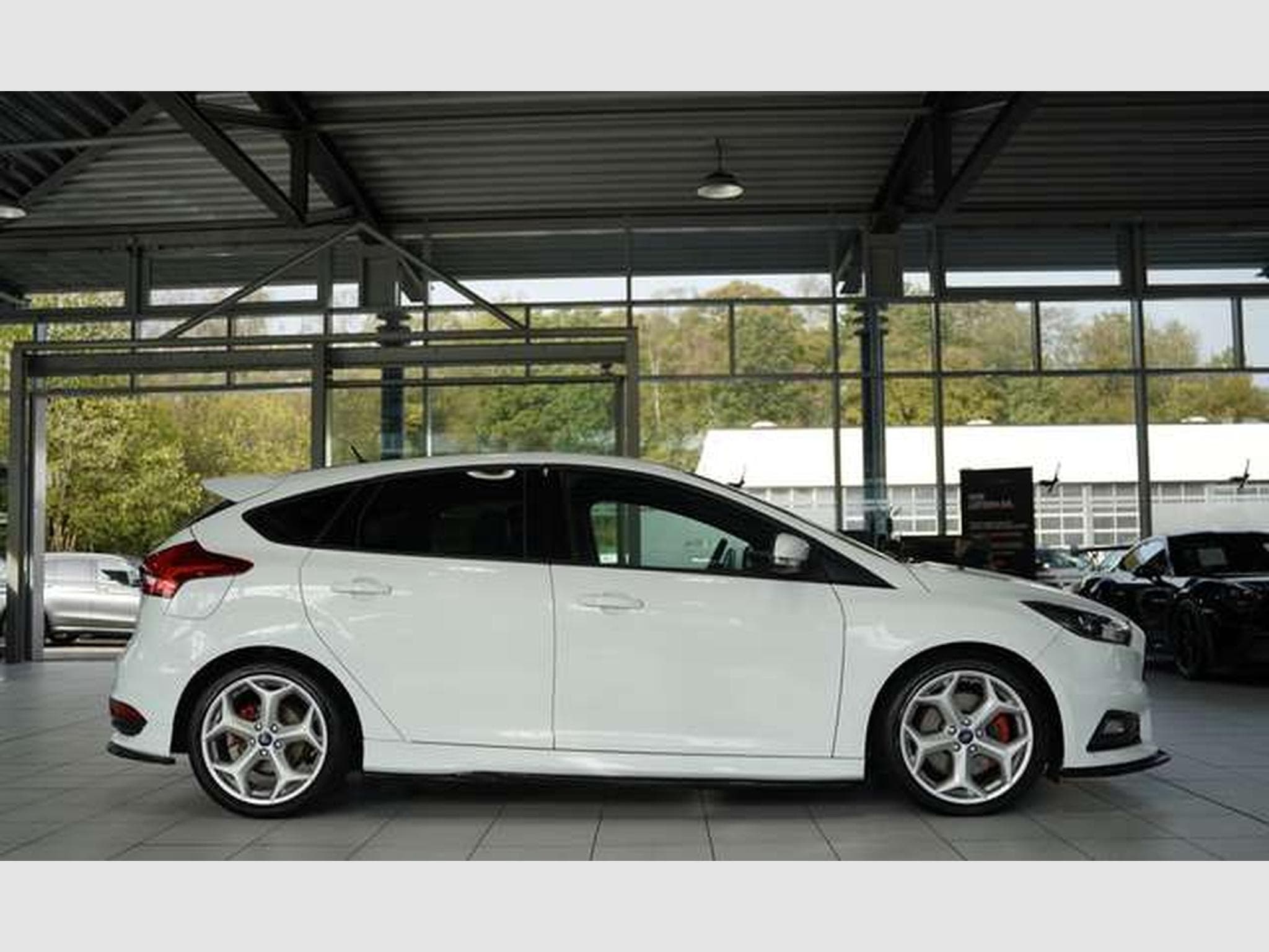 Ford Focus ST *RS-Design *Navi *Kamera *KeyFree (2015) - Foto 6