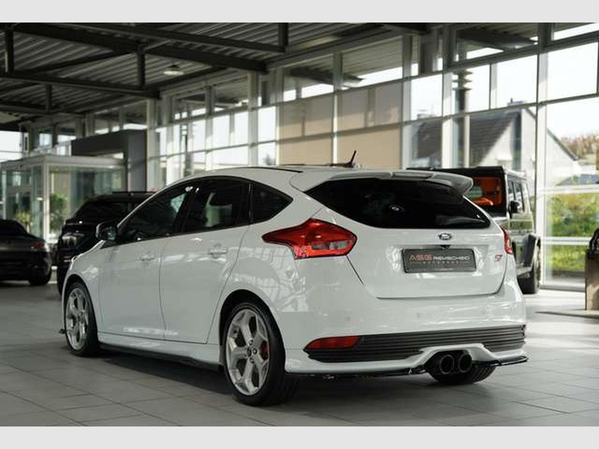 Ford Focus ST *RS-Design *Navi *Kamera *KeyFree (2015) - Foto 9