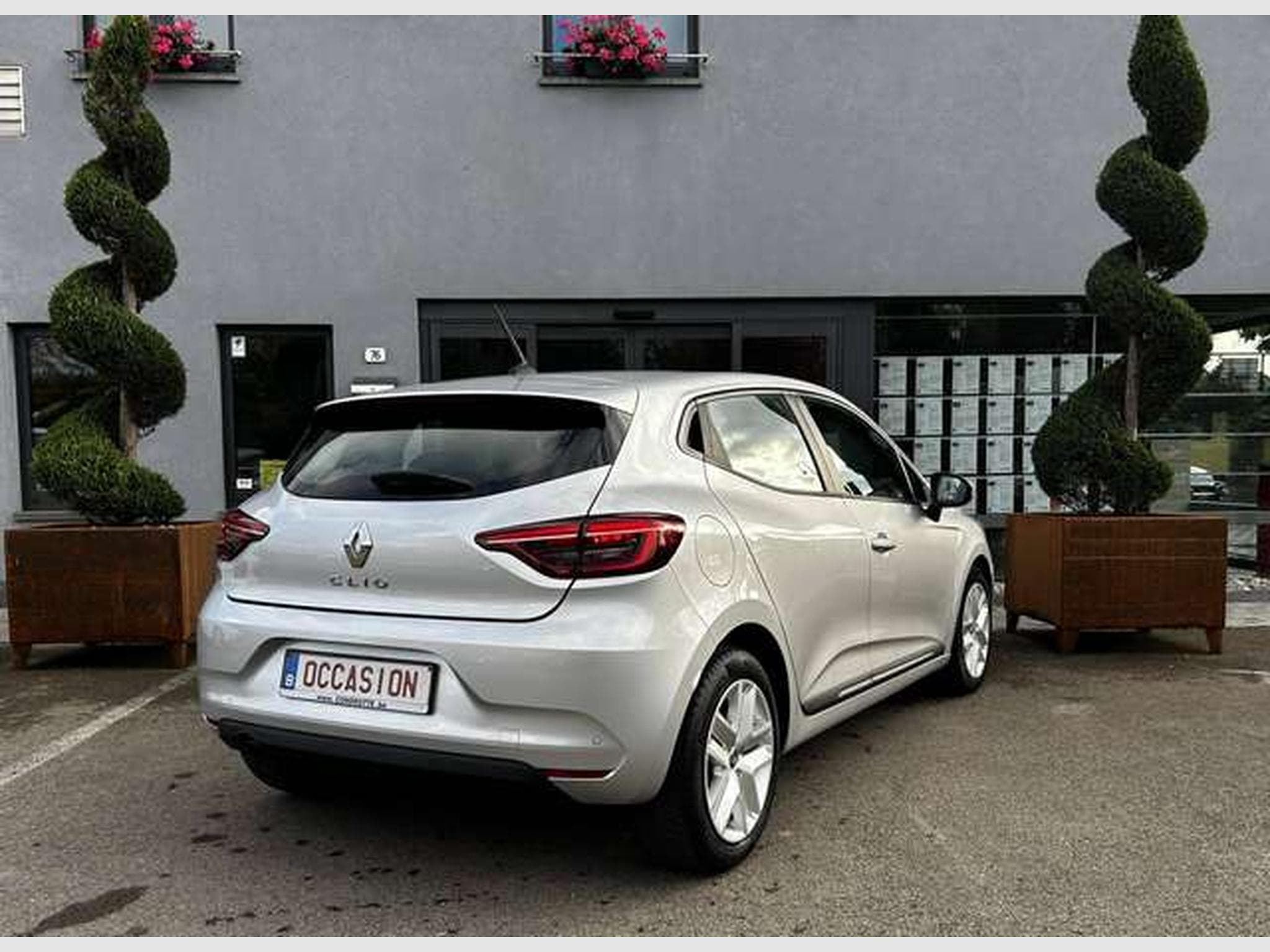 Renault Clio 1.0 TCE 90 CV CORPORATE (2022) - Photo 2