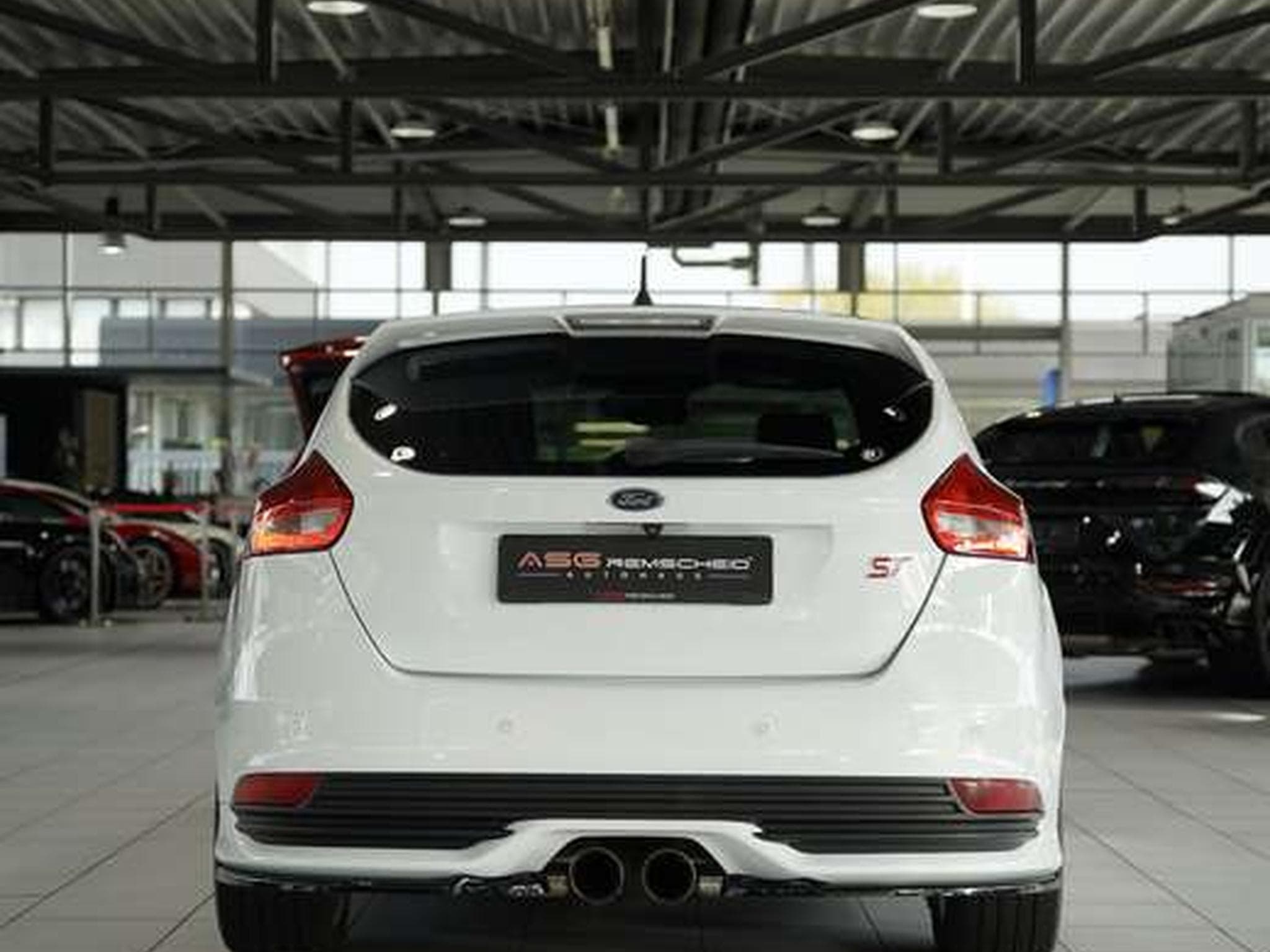 Ford Focus ST *RS-Design *Navi *Kamera *KeyFree (2015) - Foto 8