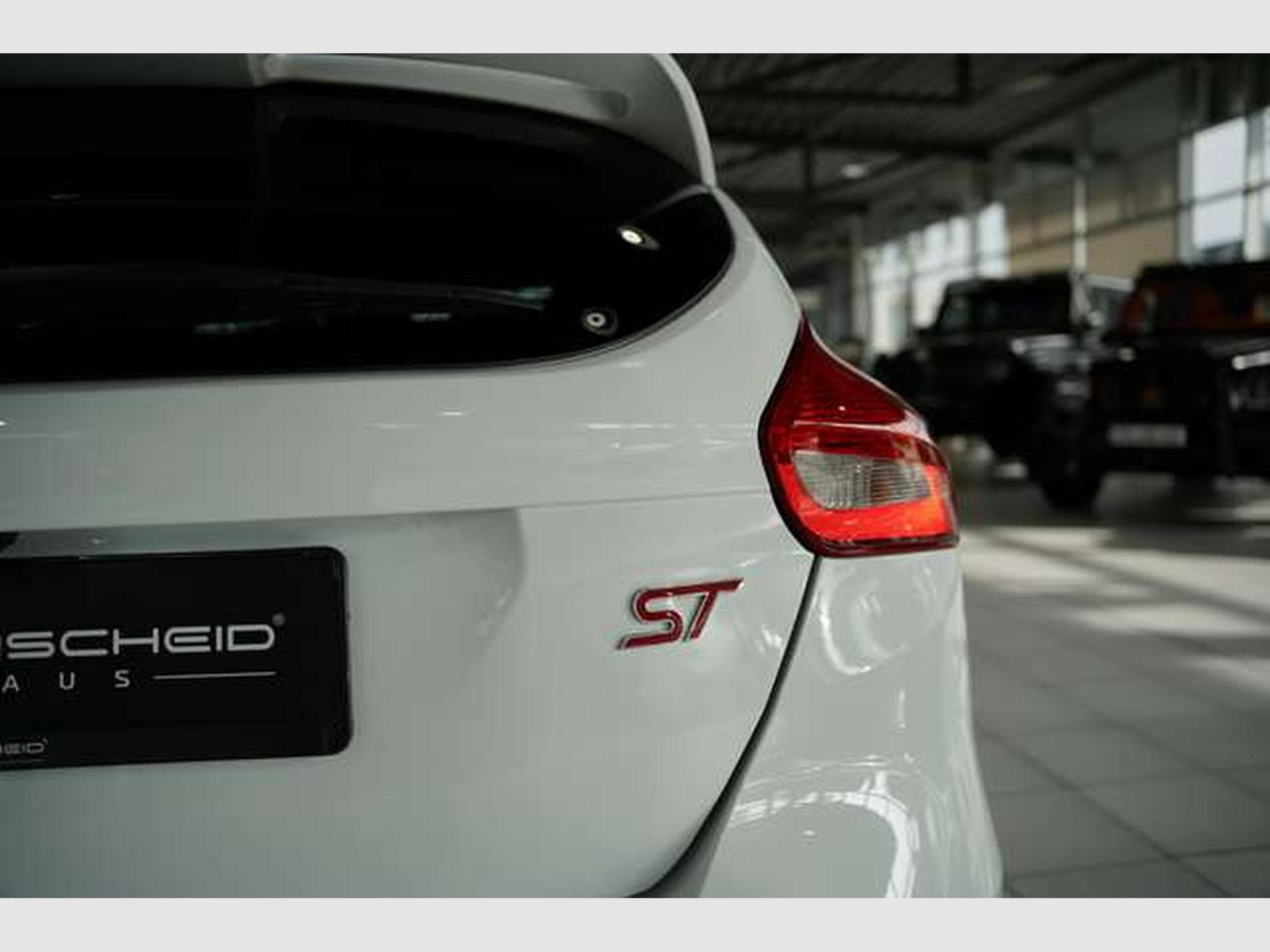 Ford Focus ST *RS-Design *Navi *Kamera *KeyFree (2015) - Foto 12