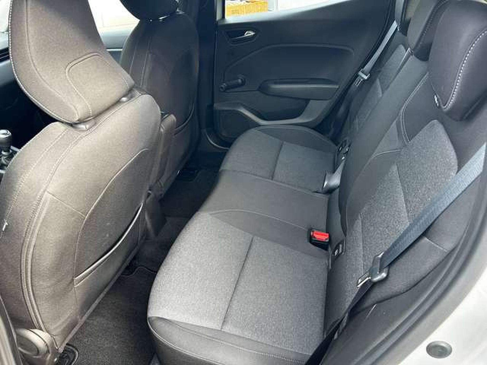 Renault Clio 1.0 TCE 90 CV CORPORATE (2022) - Photo 13