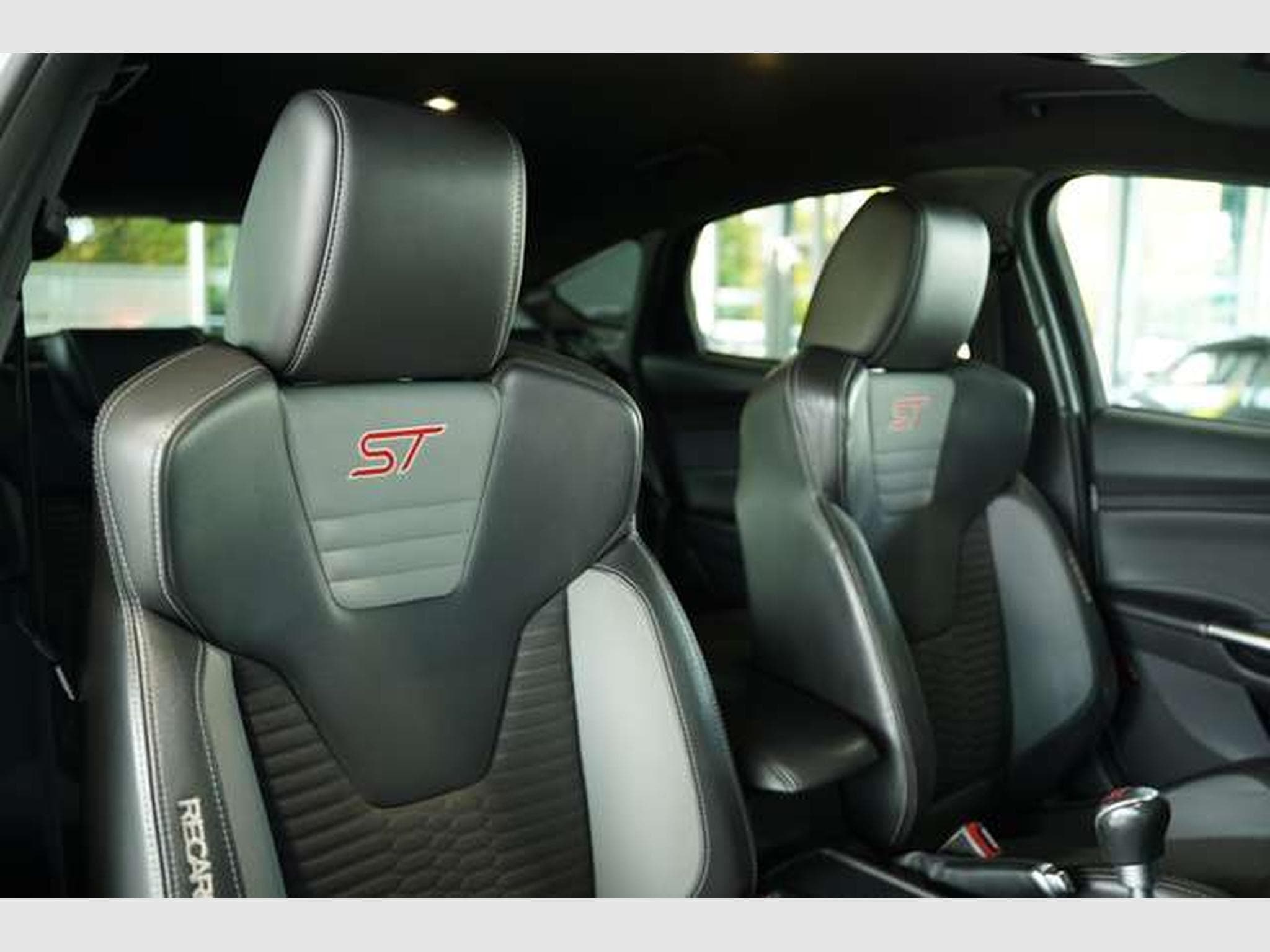 Ford Focus ST *RS-Design *Navi *Kamera *KeyFree (2015) - Foto 19