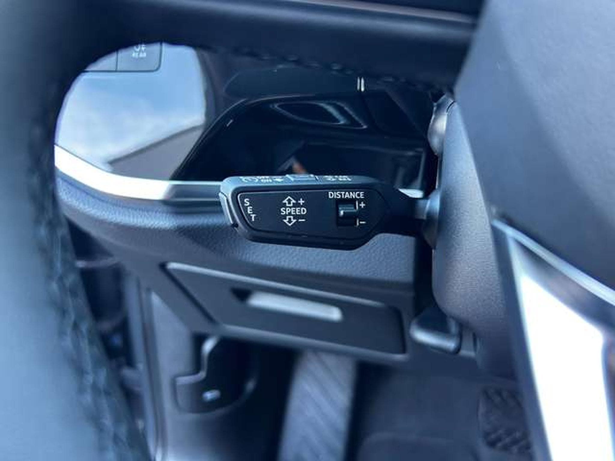 Audi Q3 35 TFSI 1.5 ESSENCE S-TRONIC (2025) - Photo 9