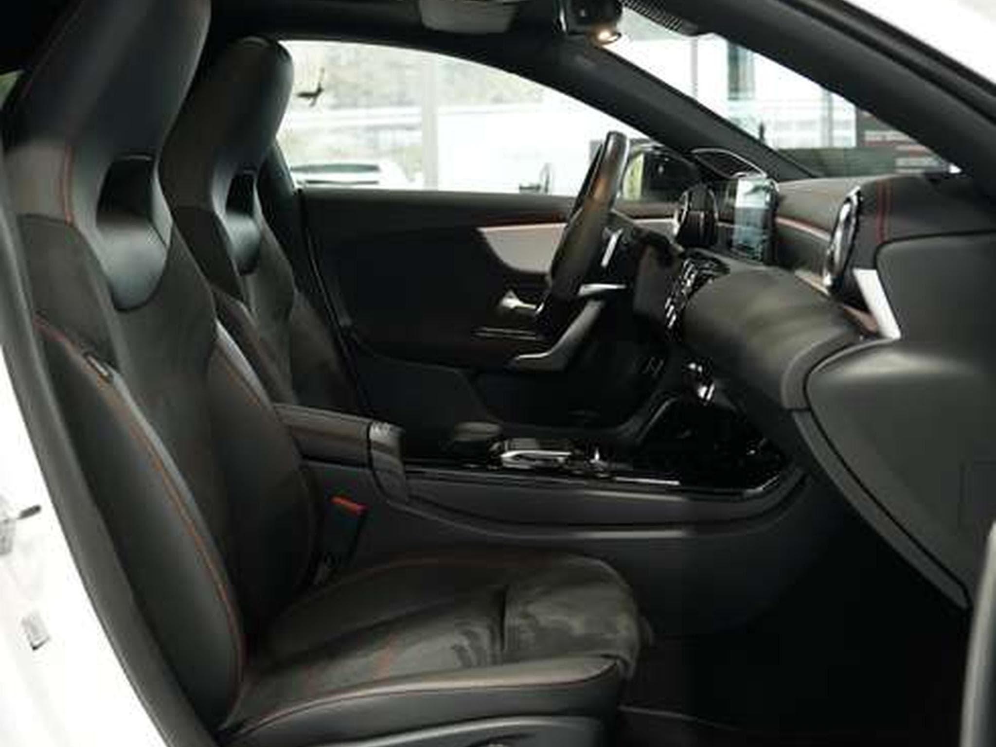 Mercedes CLA 220 Coupé AMG Line *19 *Pano*Night *Digital (2019) - Foto 15