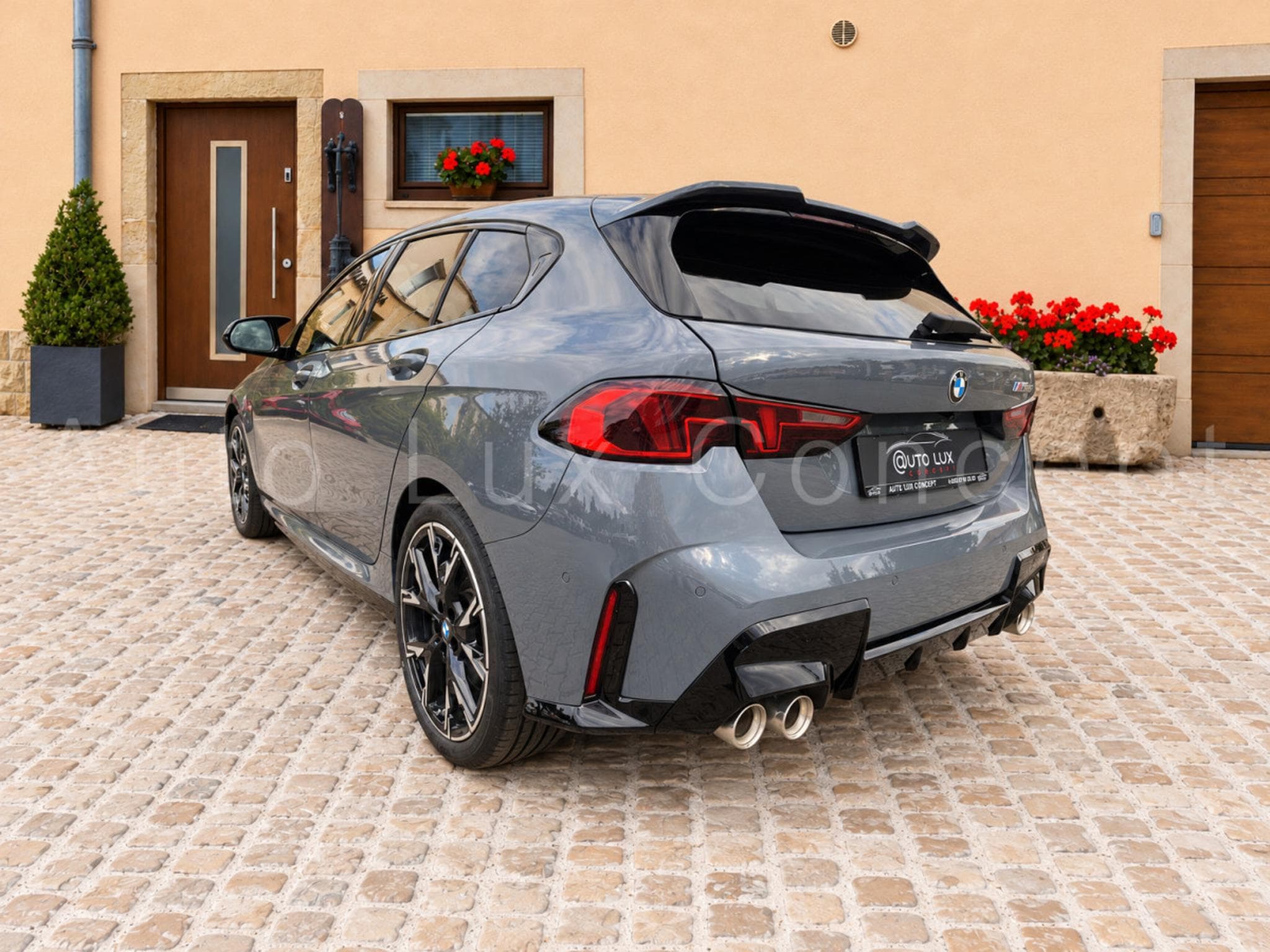 BMW M135 xDrive (2025) - Photo 4
